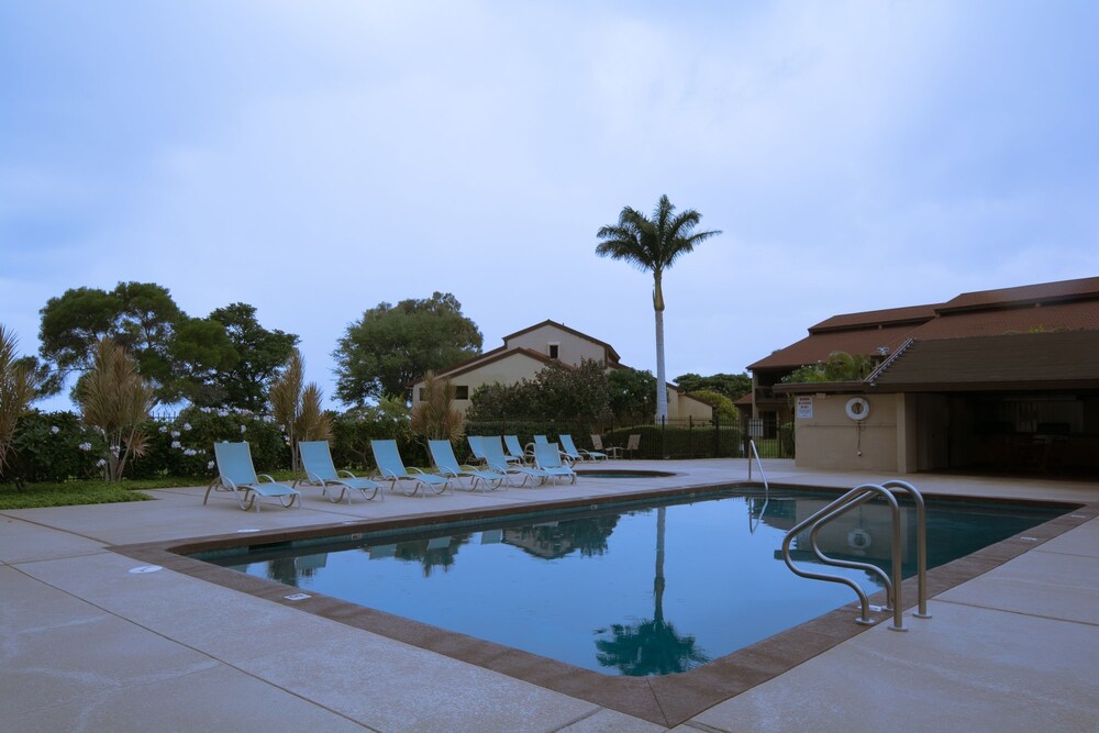 Waikoloa Villas by RedAwning