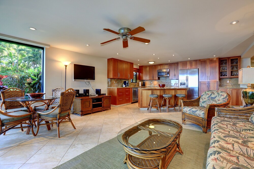 Polo Beach Club by Coldwell Banker Island Vacations