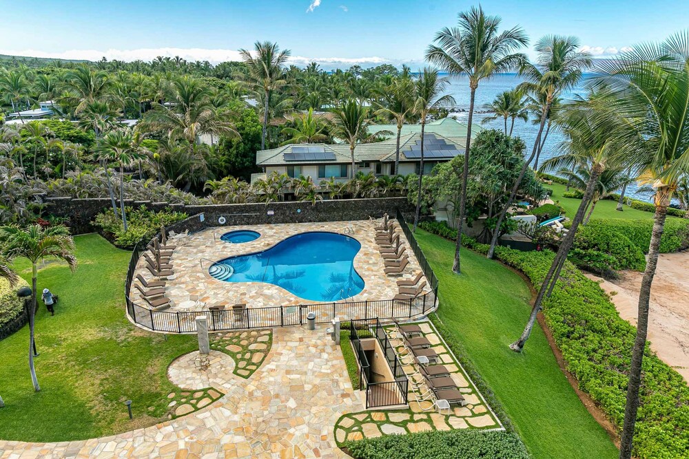 Polo Beach Club by Coldwell Banker Island Vacations