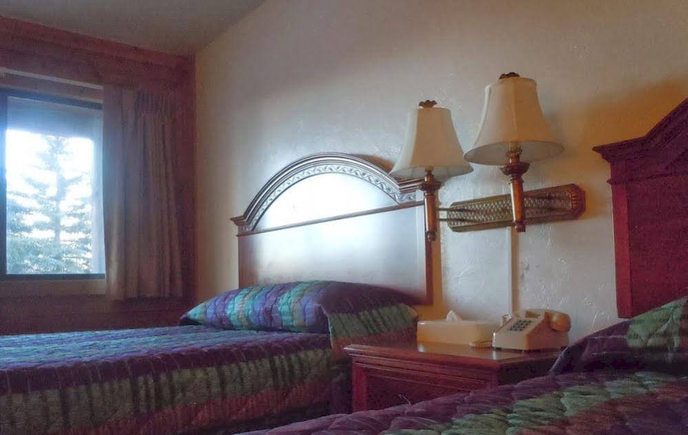 Bellevue High Country Motel