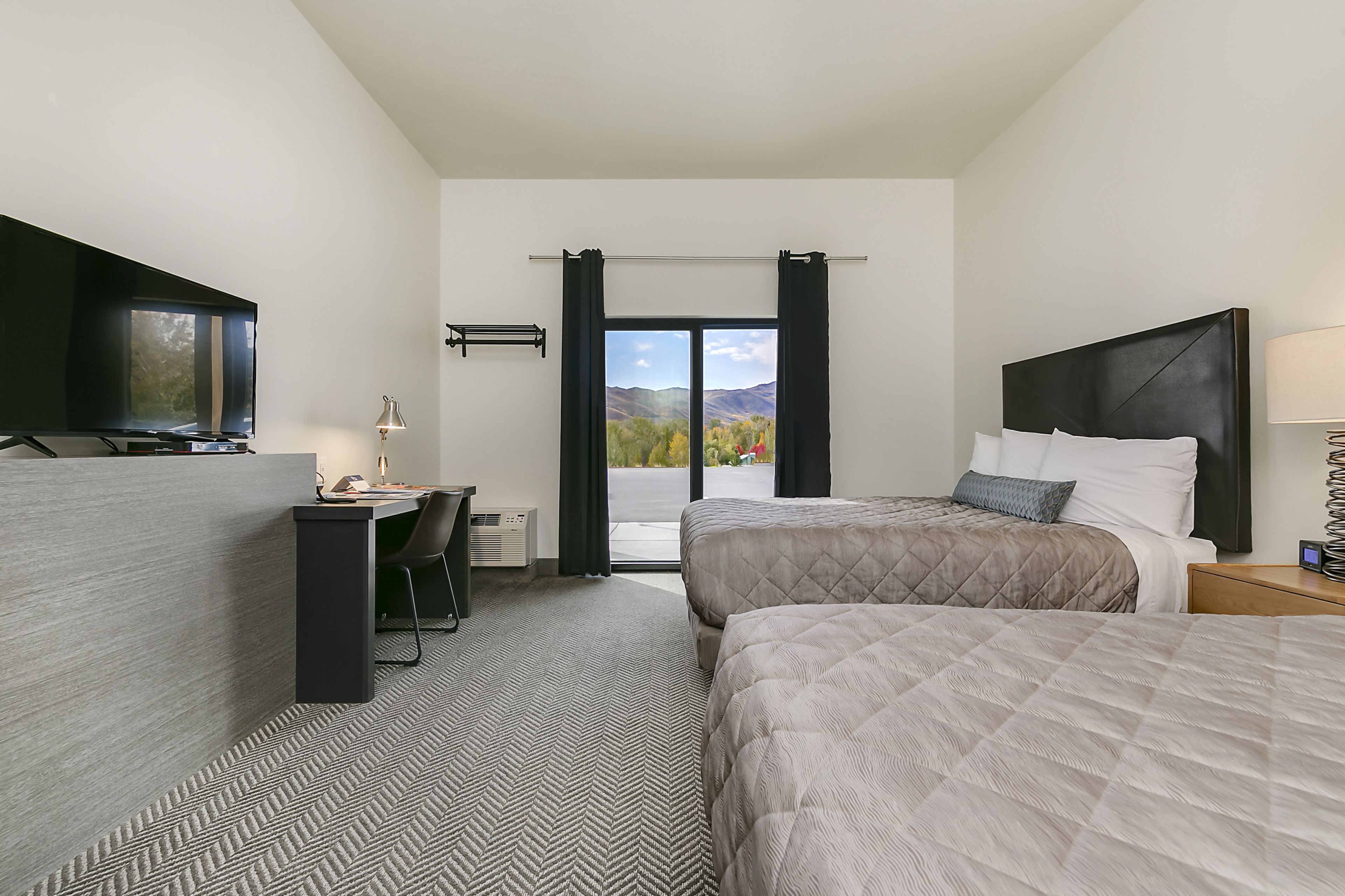 Silver Creek Hotel