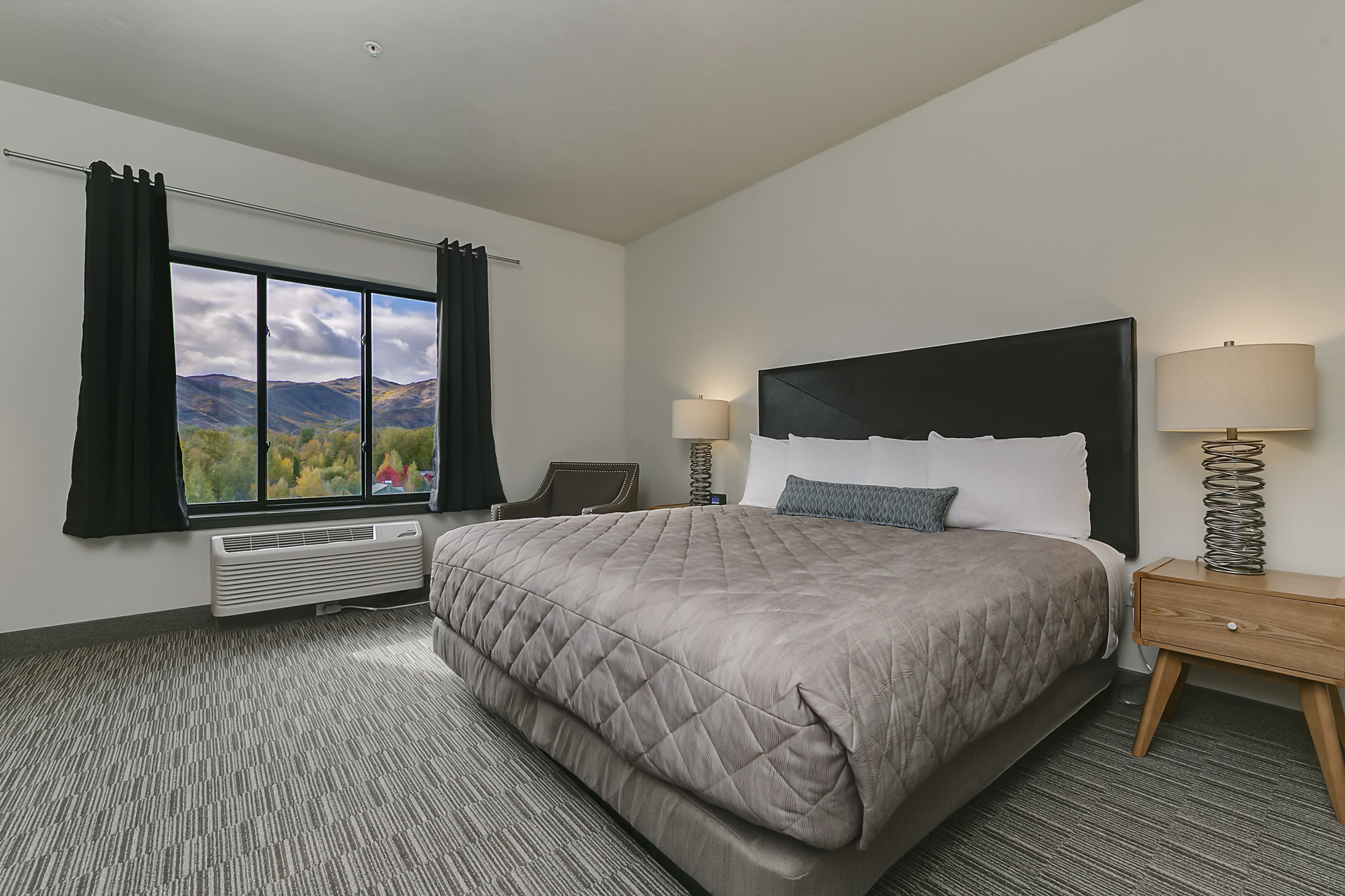 Silver Creek Hotel