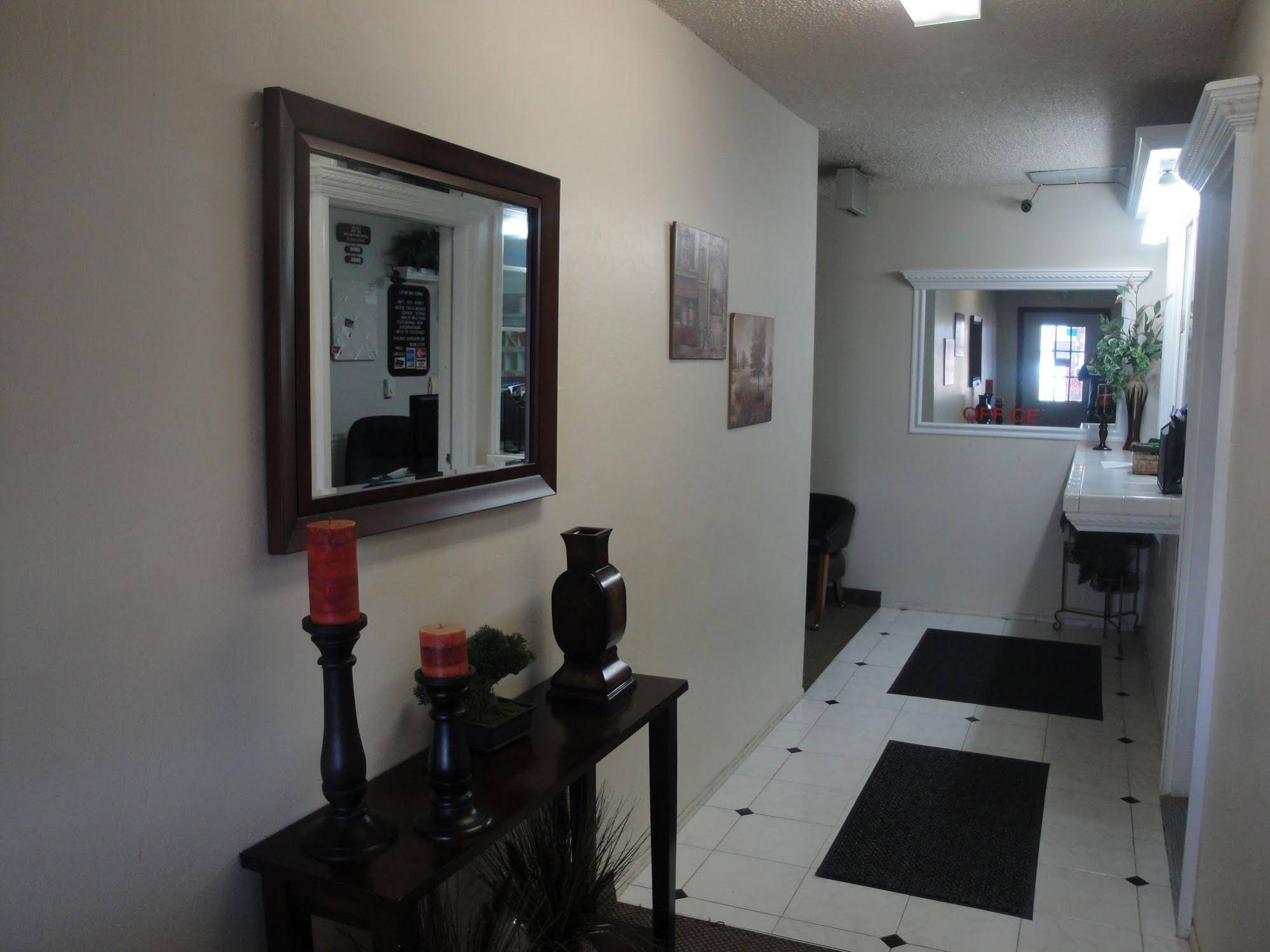 Amber Inn Motel