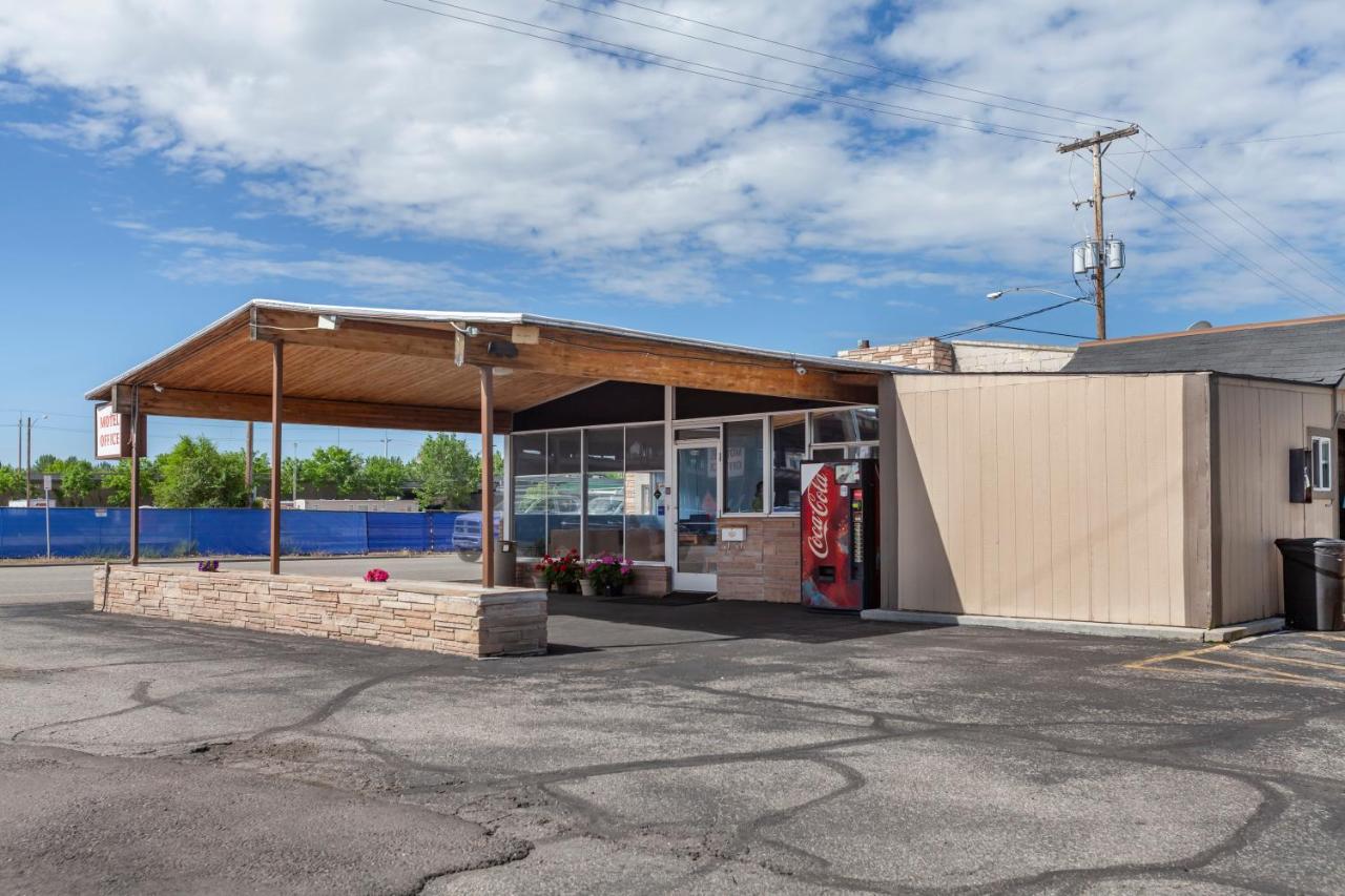 Budget Inn
