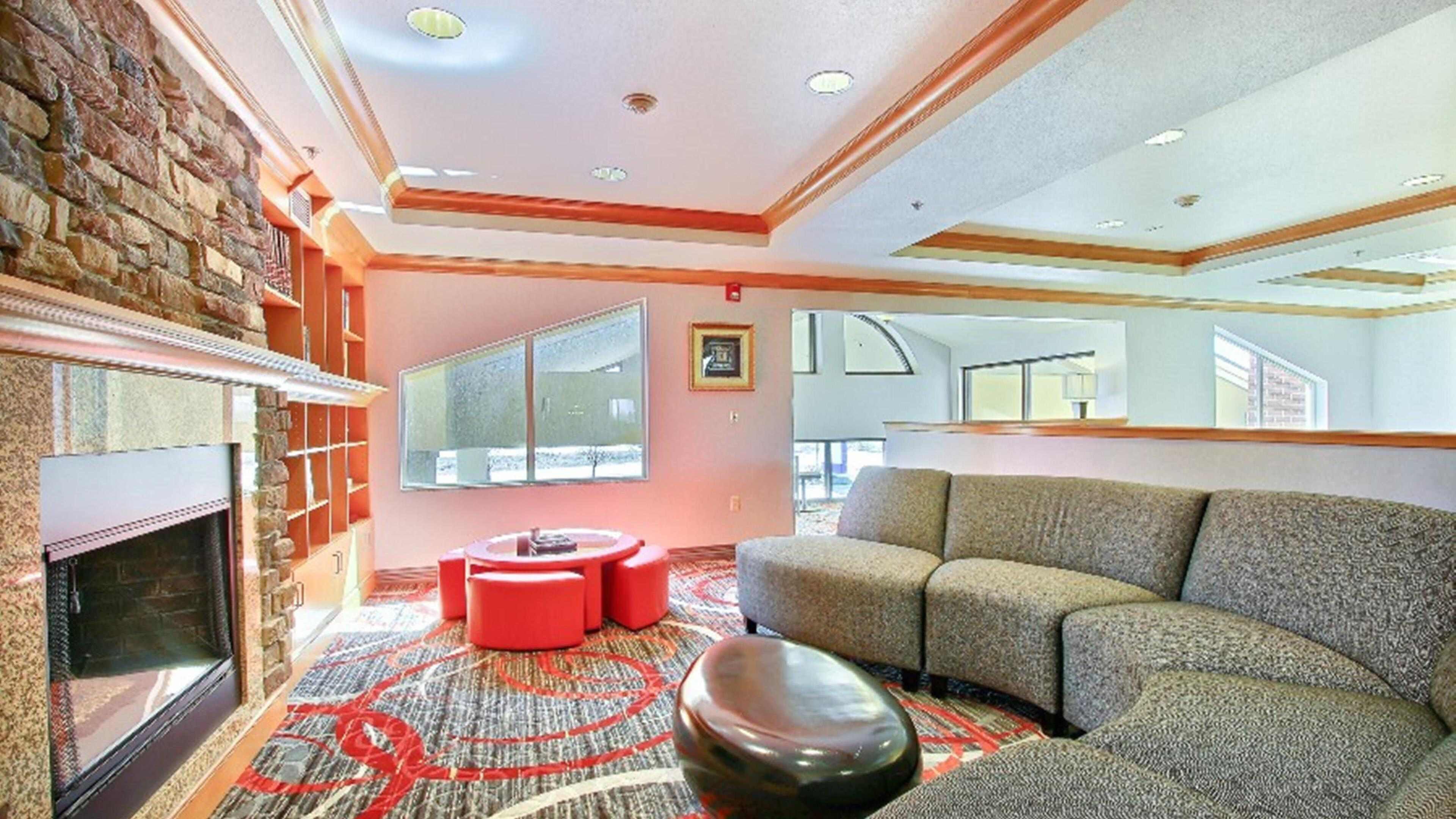 Holiday Inn Express & Suites Meridian - Boise West