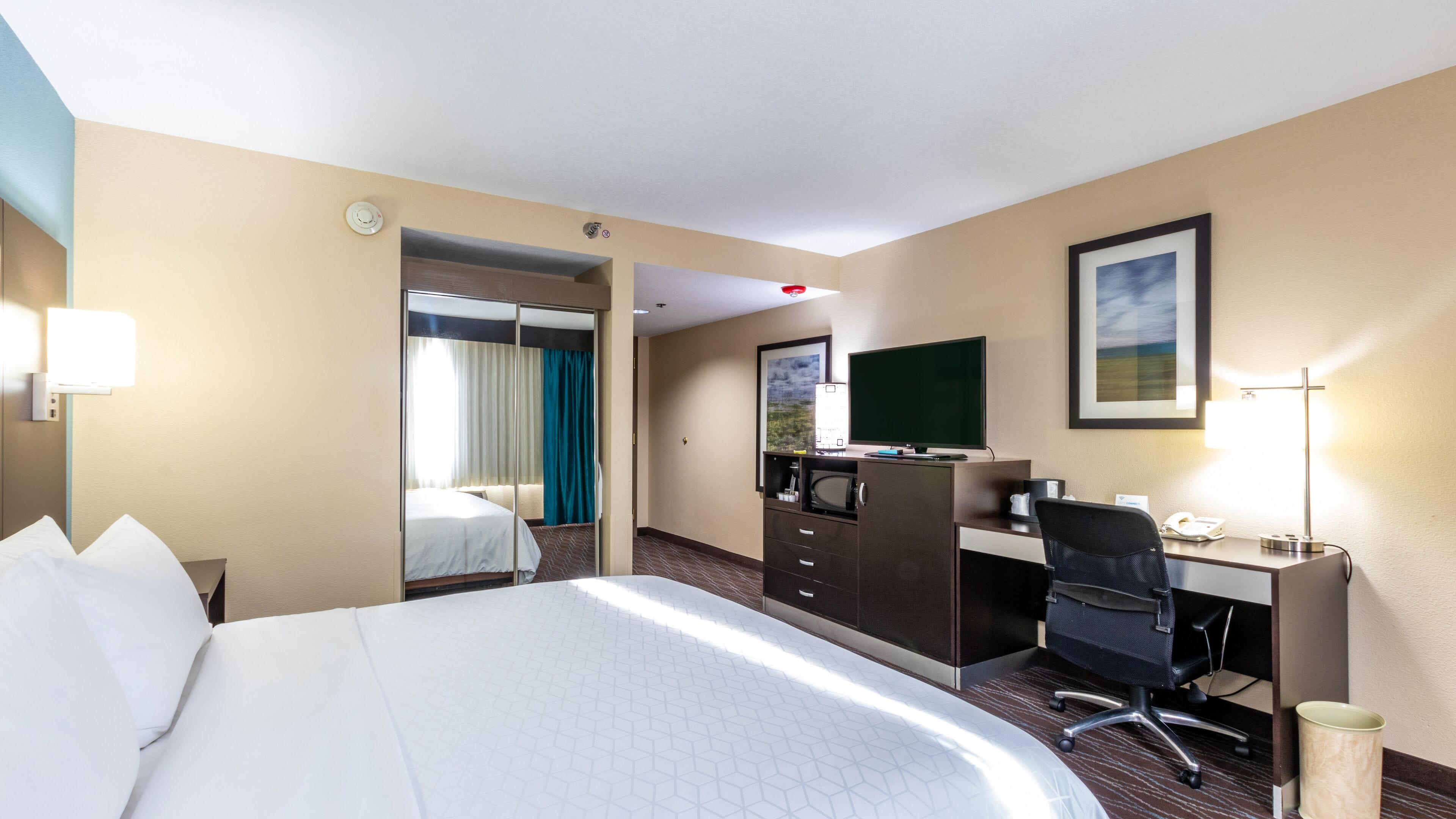 Holiday Inn Express Boise-University Area