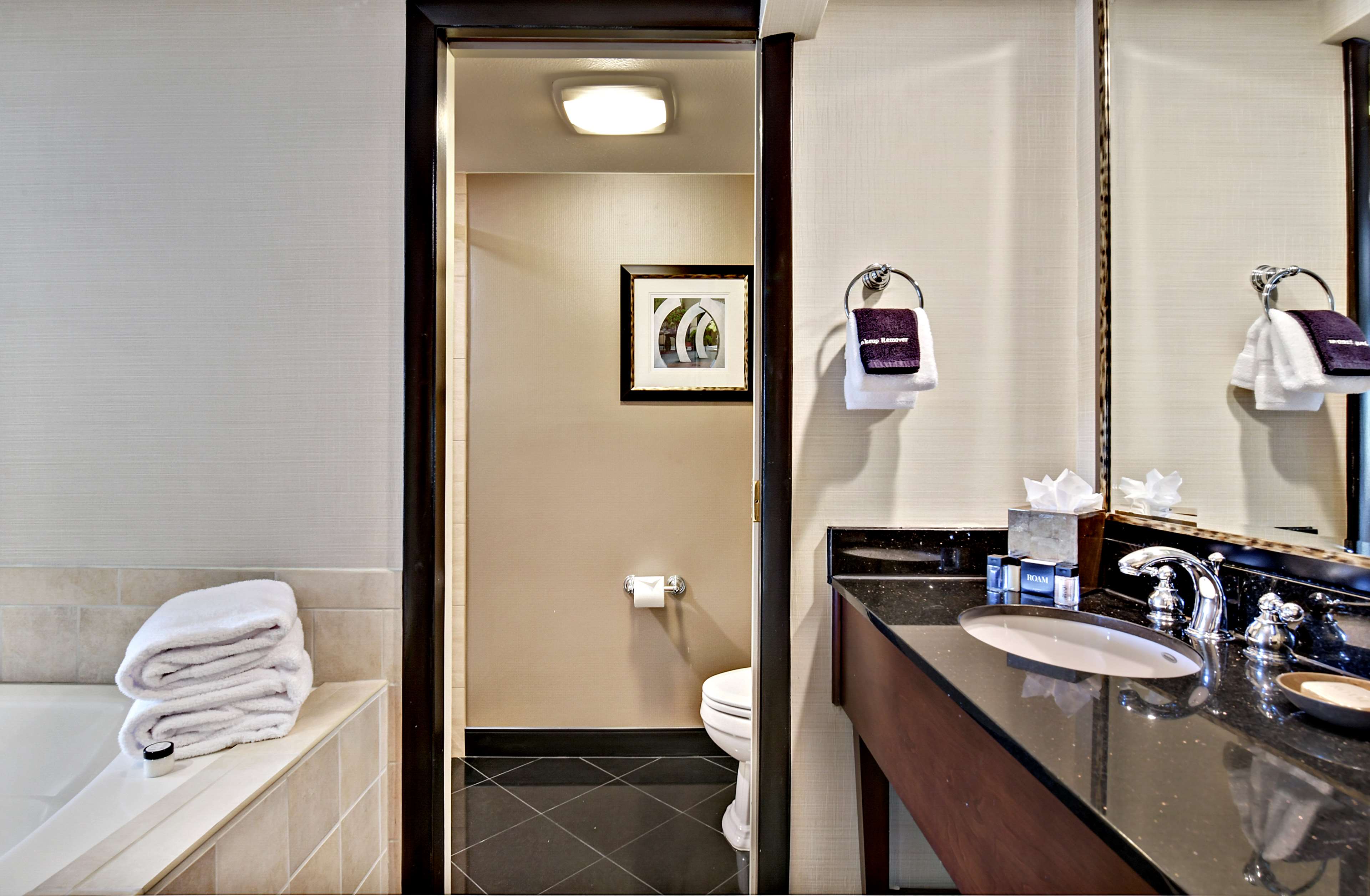Hotel 43