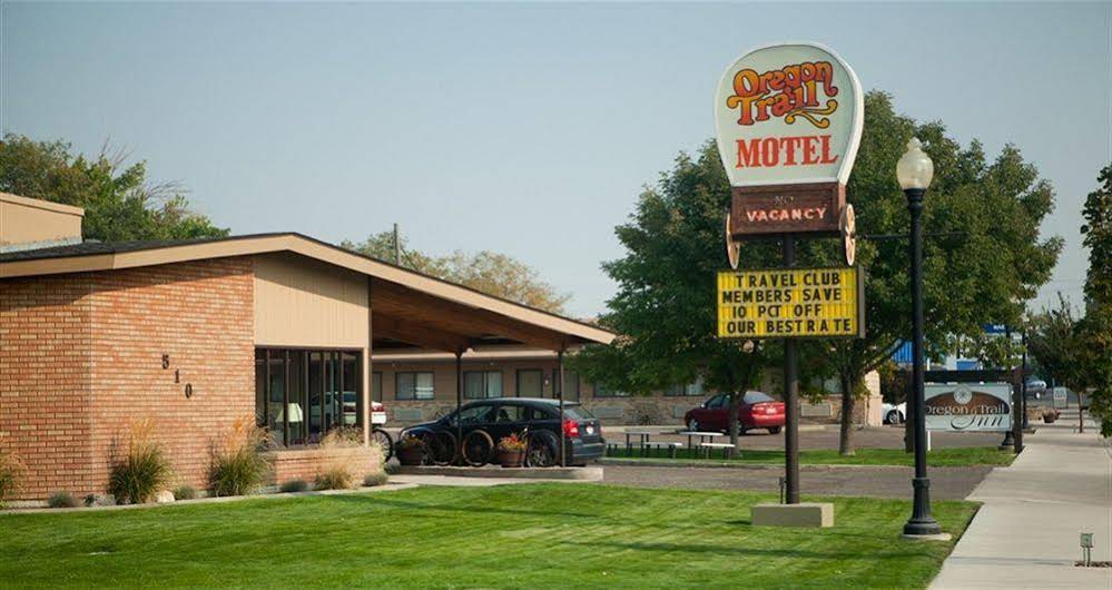 Oregon Trail Inn