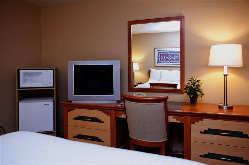 Oregon Trail Inn