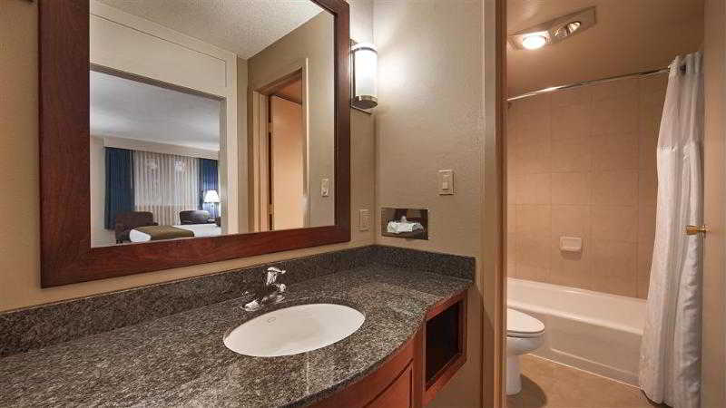 Best Western Plus Burley Inn & Convention Center