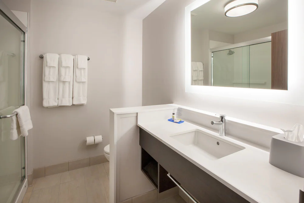 Holiday Inn Express and Suites Burley, an IHG Hotel
