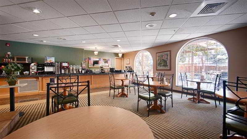 Best Western Plus Caldwell Inn & Suites