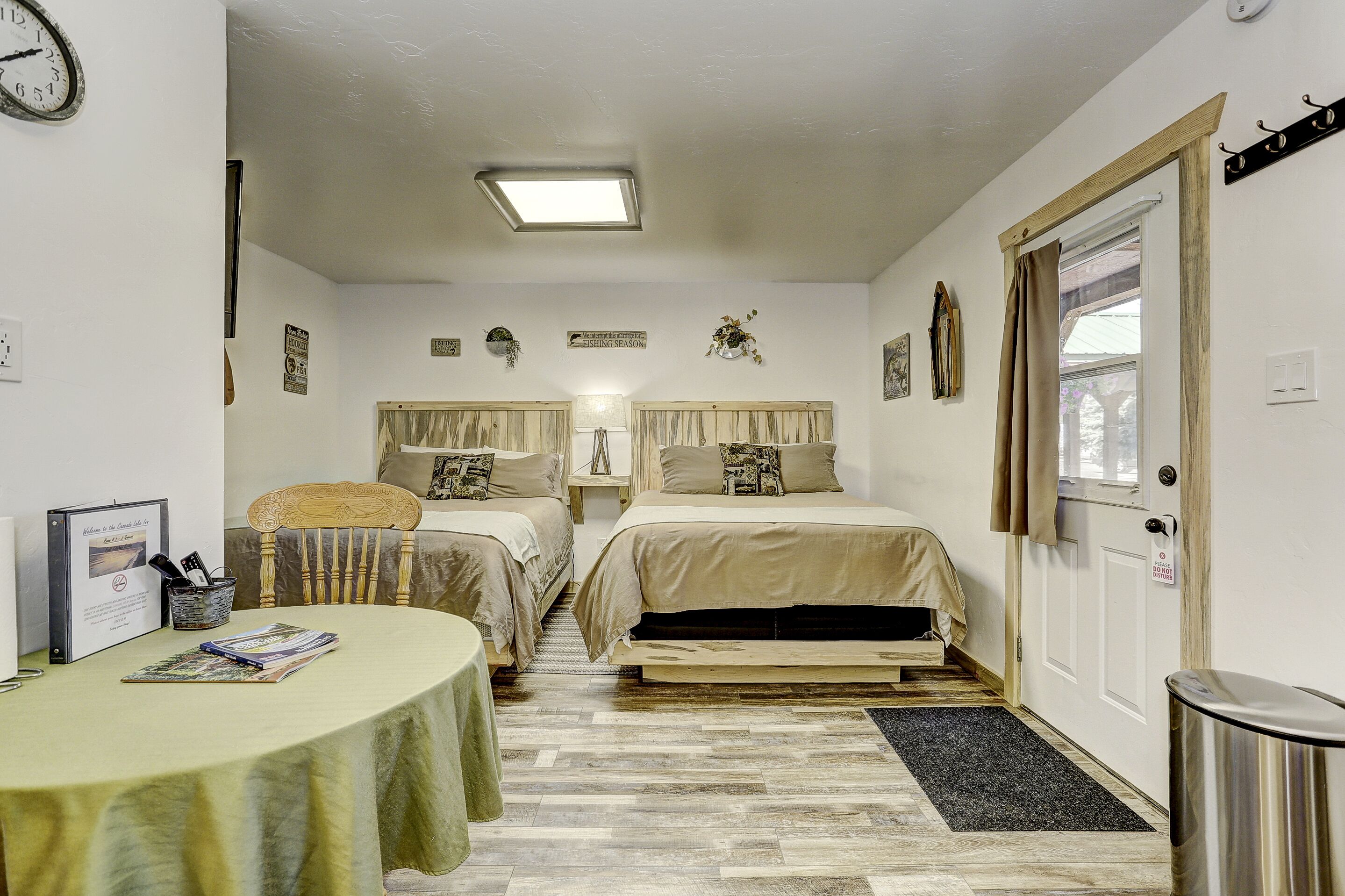 Cascade Lake Inn