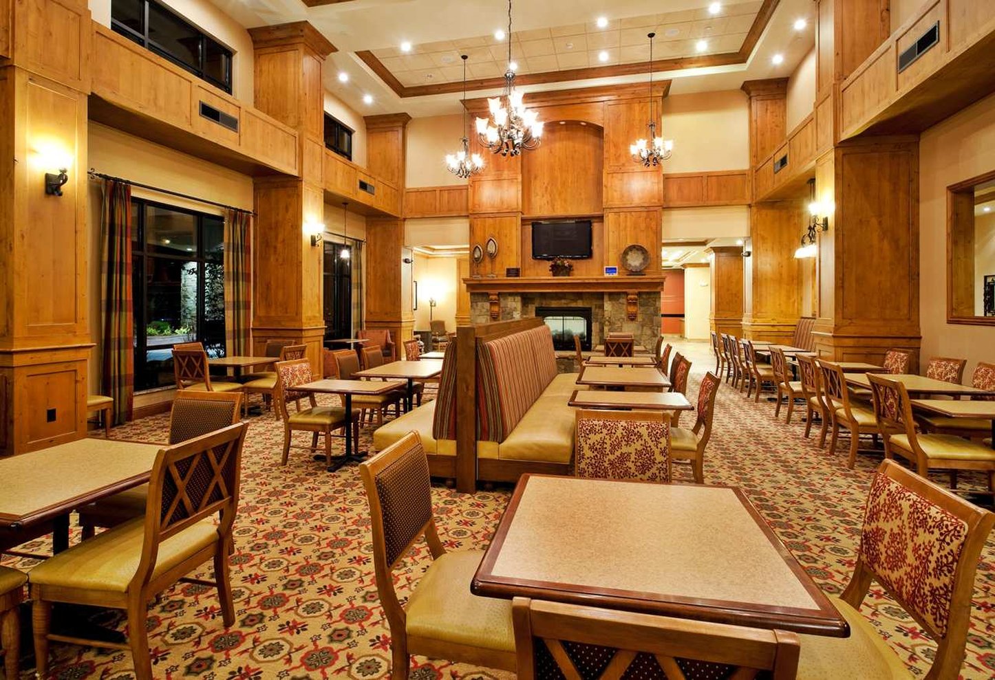 Hampton Inn & Suites Coeur d' Alene