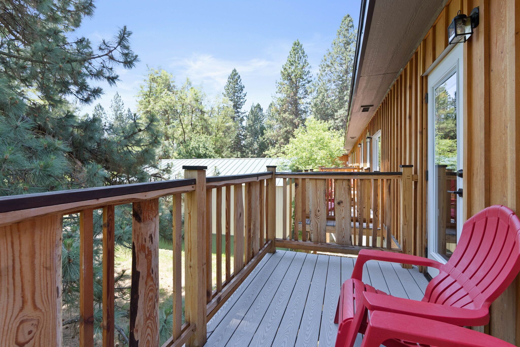 Lake Village Lodge