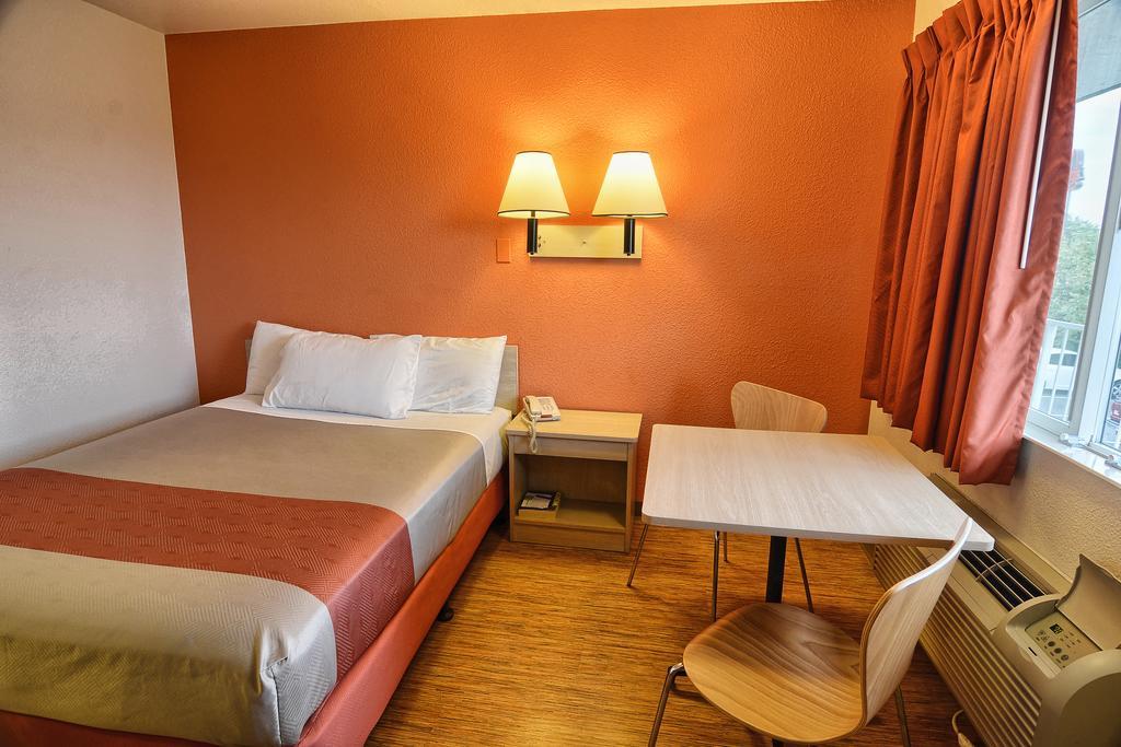 Motel 6 Coeur D'alene