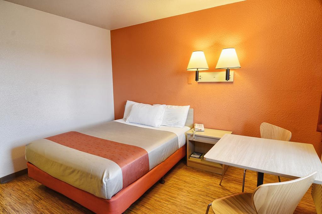 Motel 6 Coeur D'alene