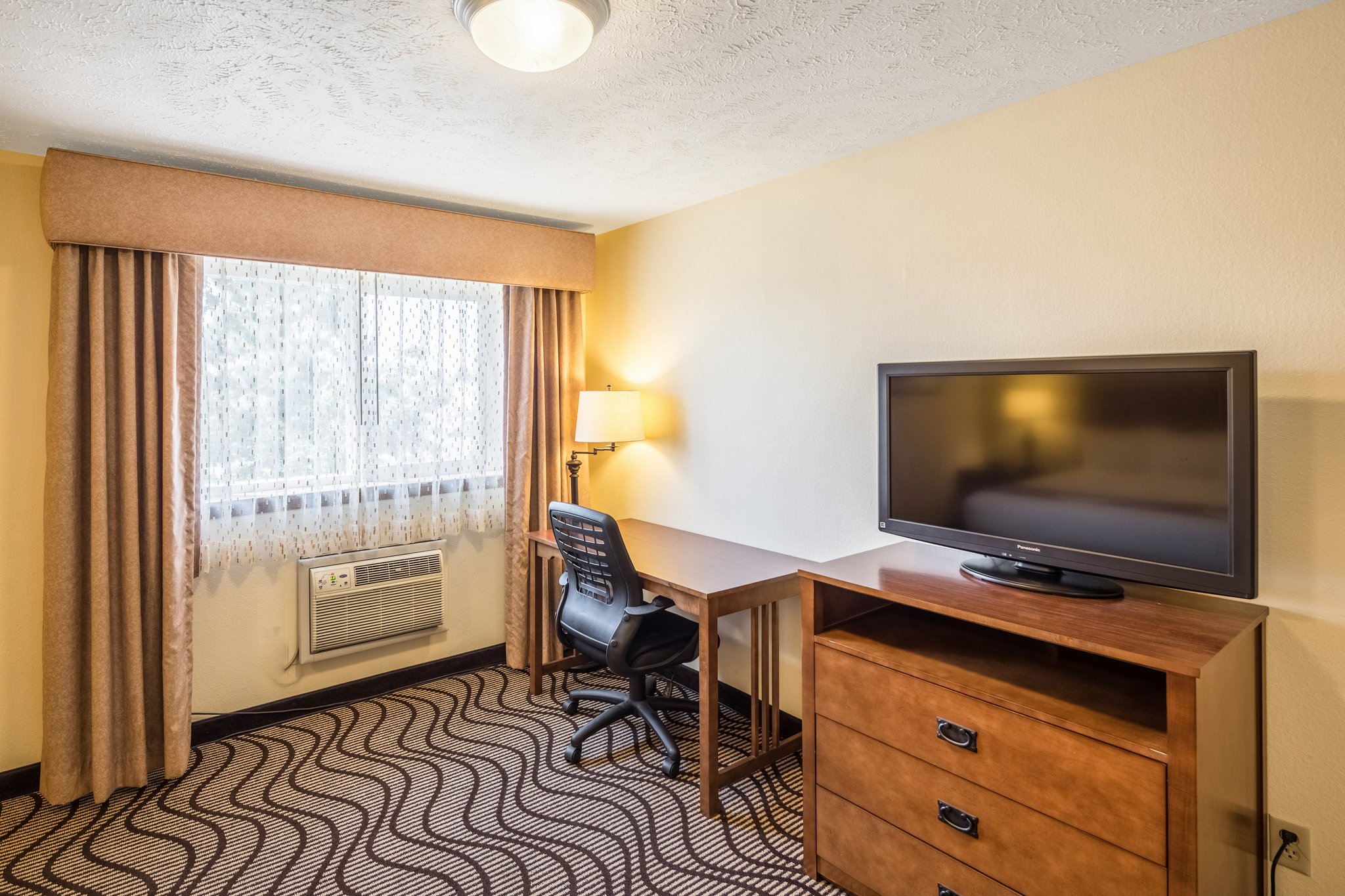 Quality Inn & Suites Coeur D'Alene