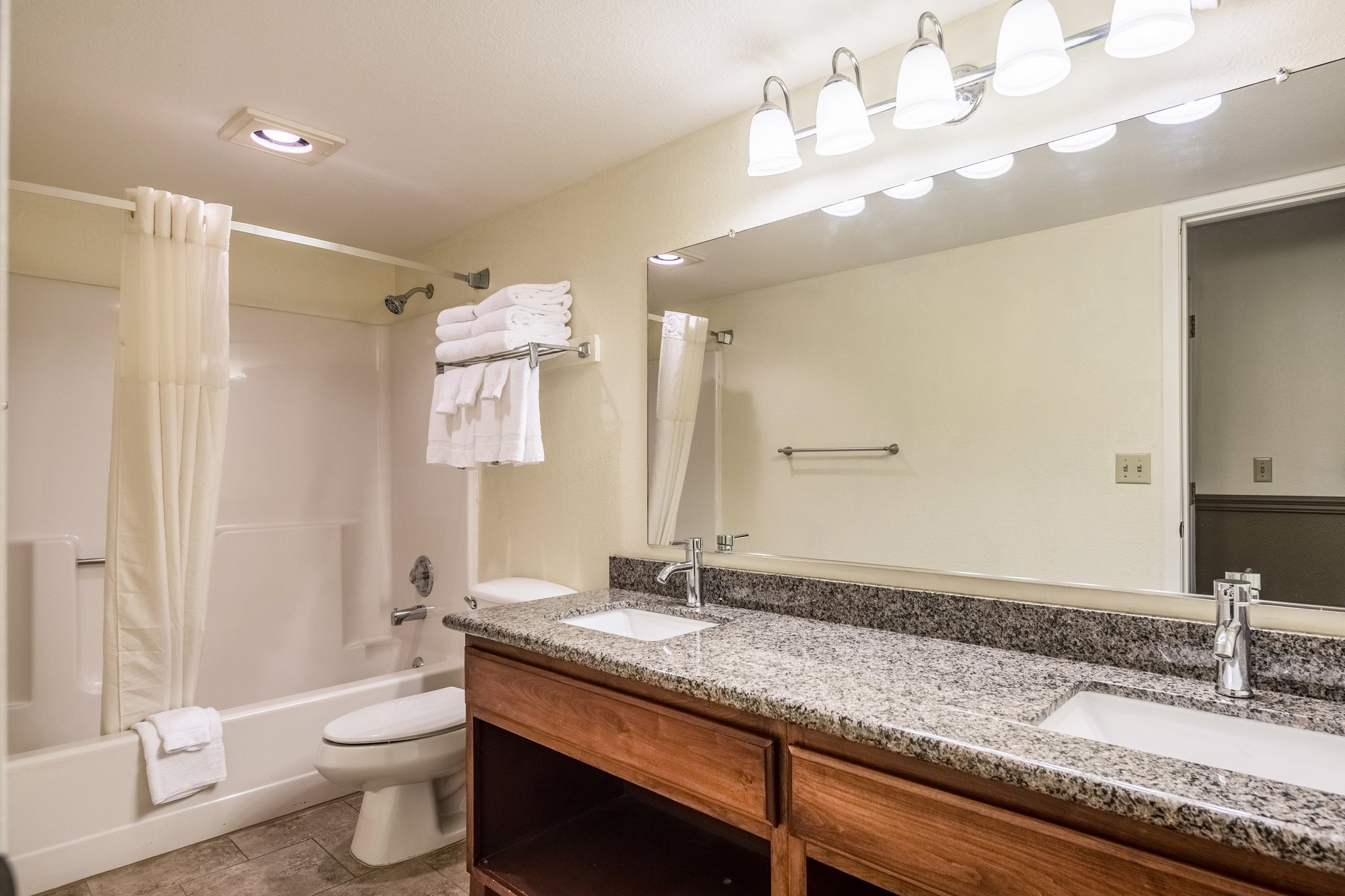 Quality Inn & Suites Coeur D'Alene