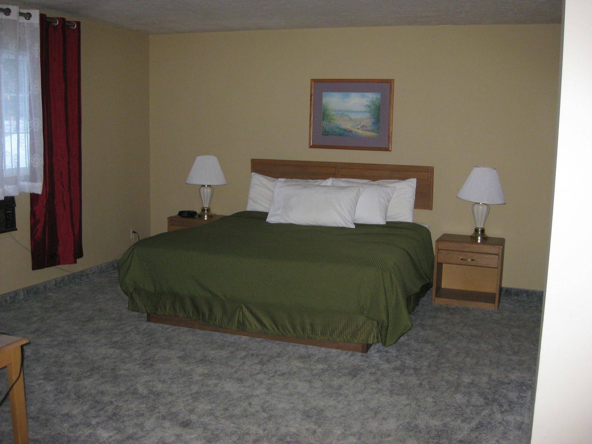 The Inn At Priest Lake