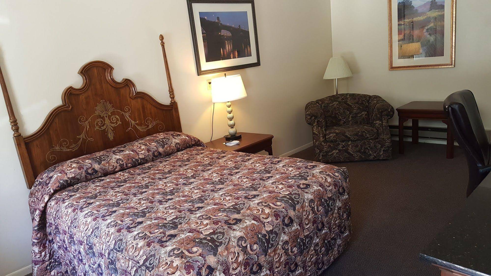 Amber Inn Motel