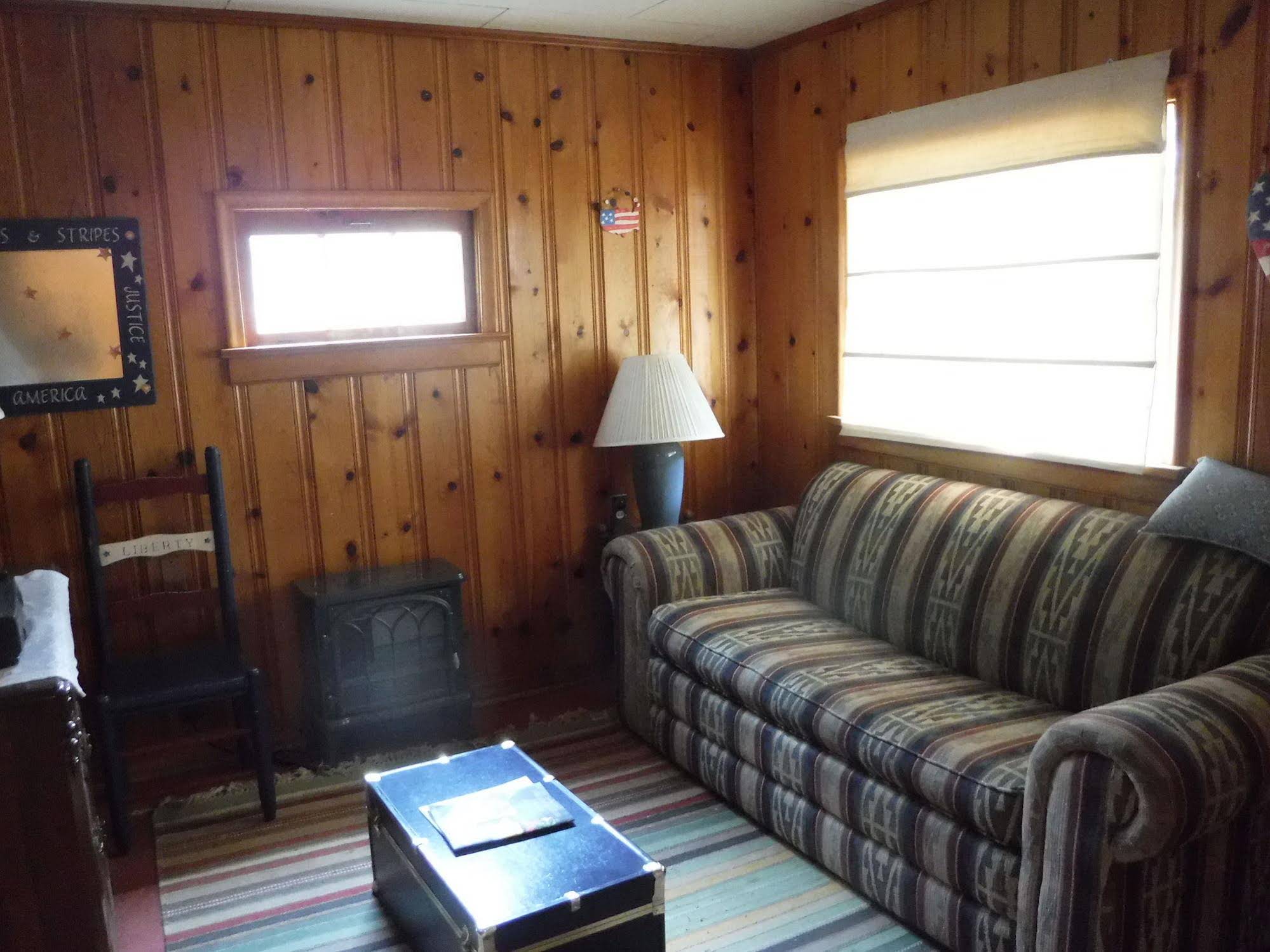 Billingsley Creek Lodge