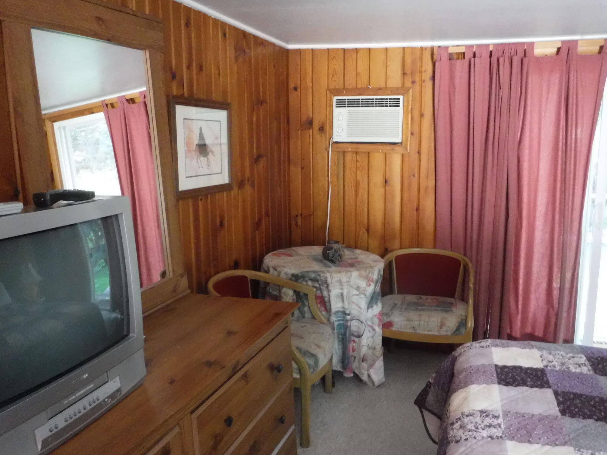 Billingsley Creek Lodge