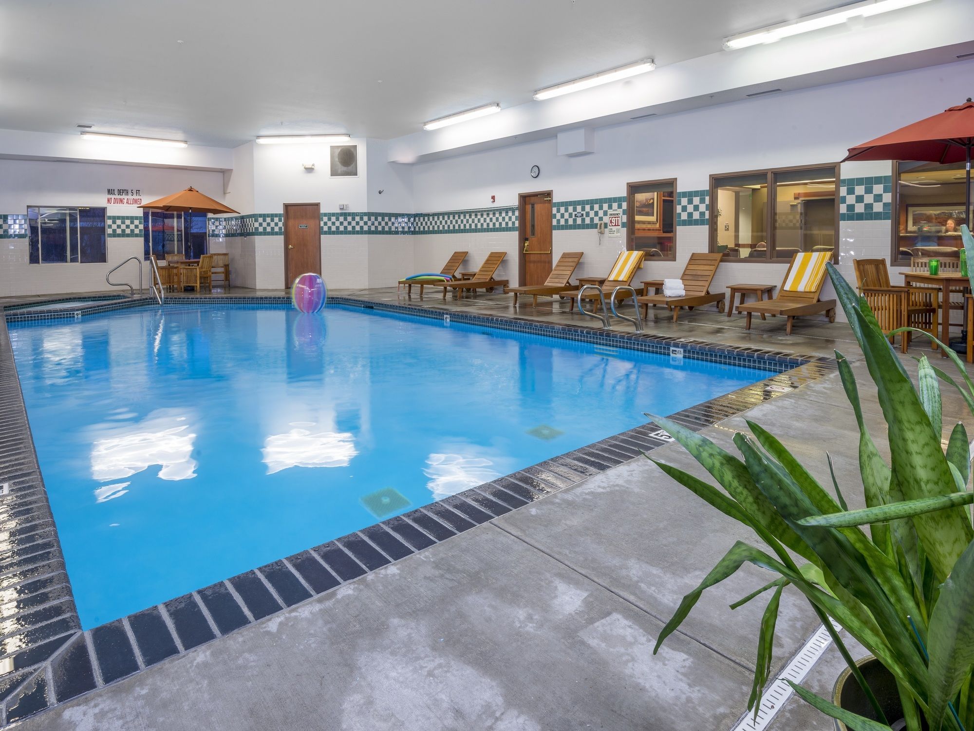 Wood River Inn