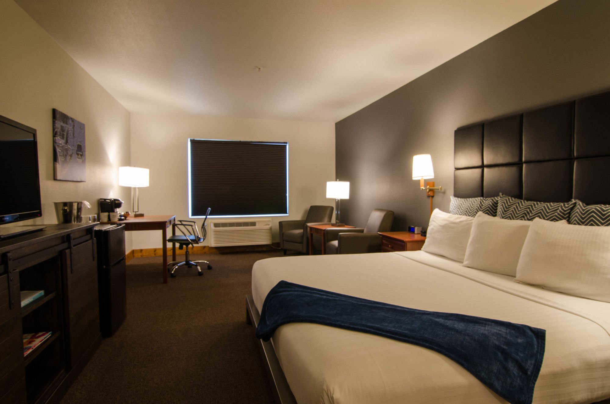 Wood River Inn