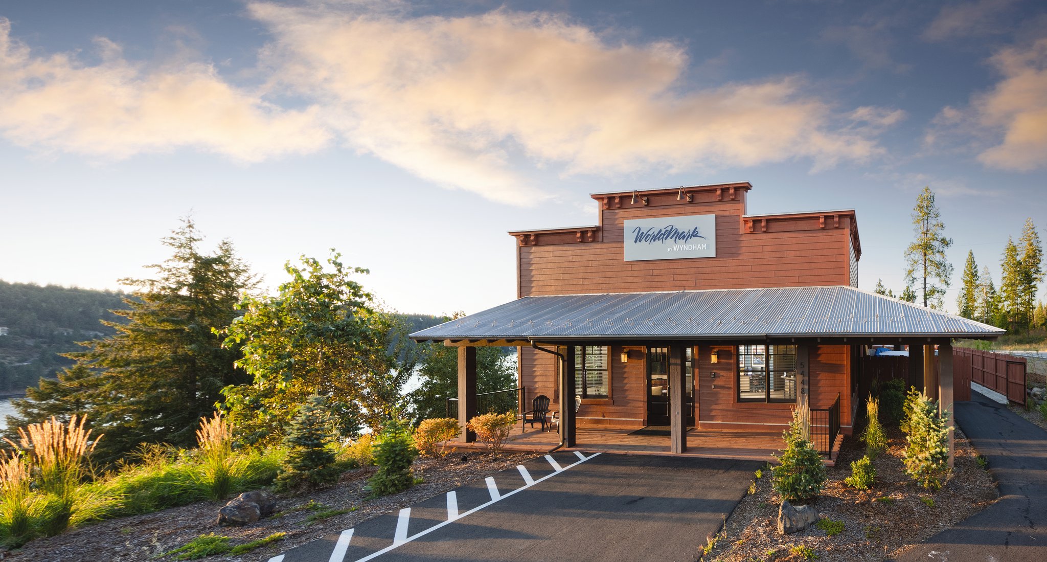 WorldMark Arrow Point