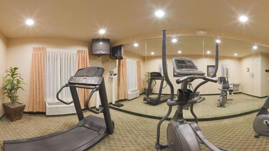 Triple Play Resort Hotel & Suites