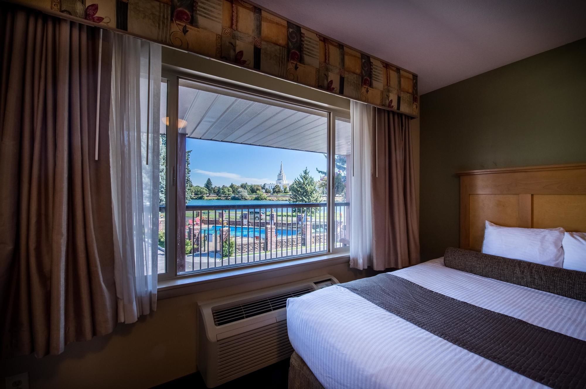 Best Western Driftwood Inn