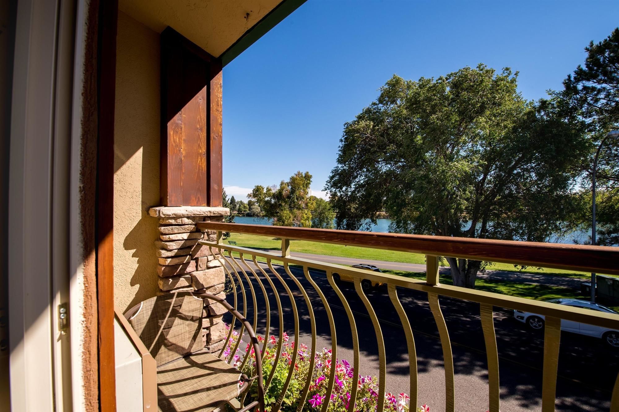 Best Western Driftwood Inn