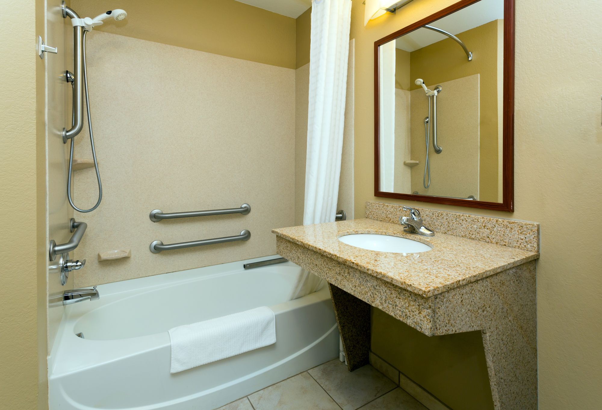 Candlewood Suites Idaho Falls