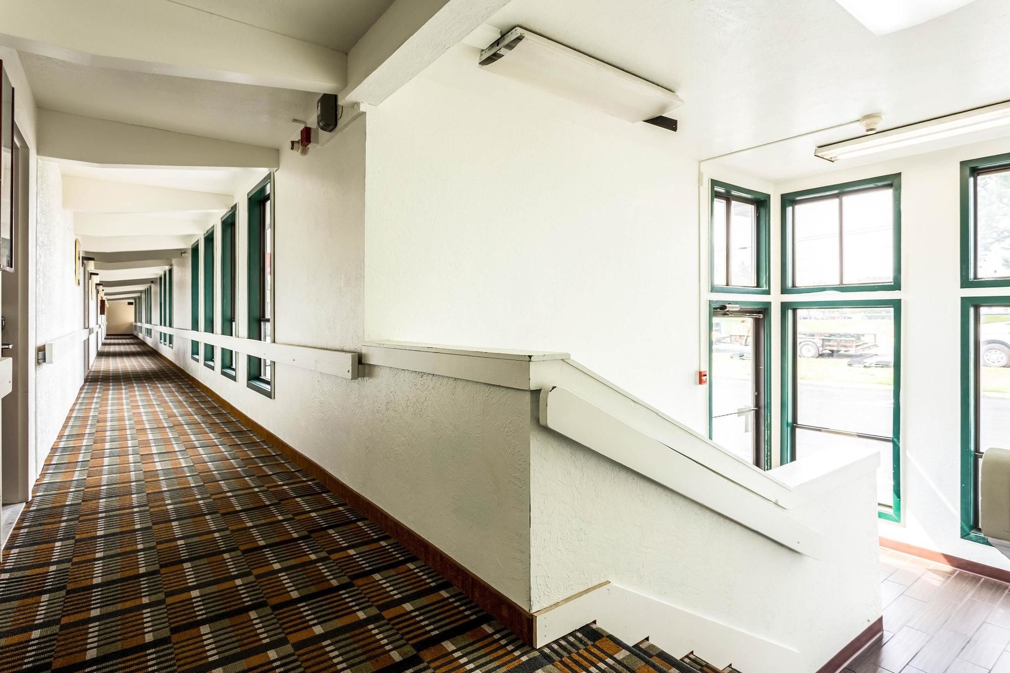 Econo Lodge
