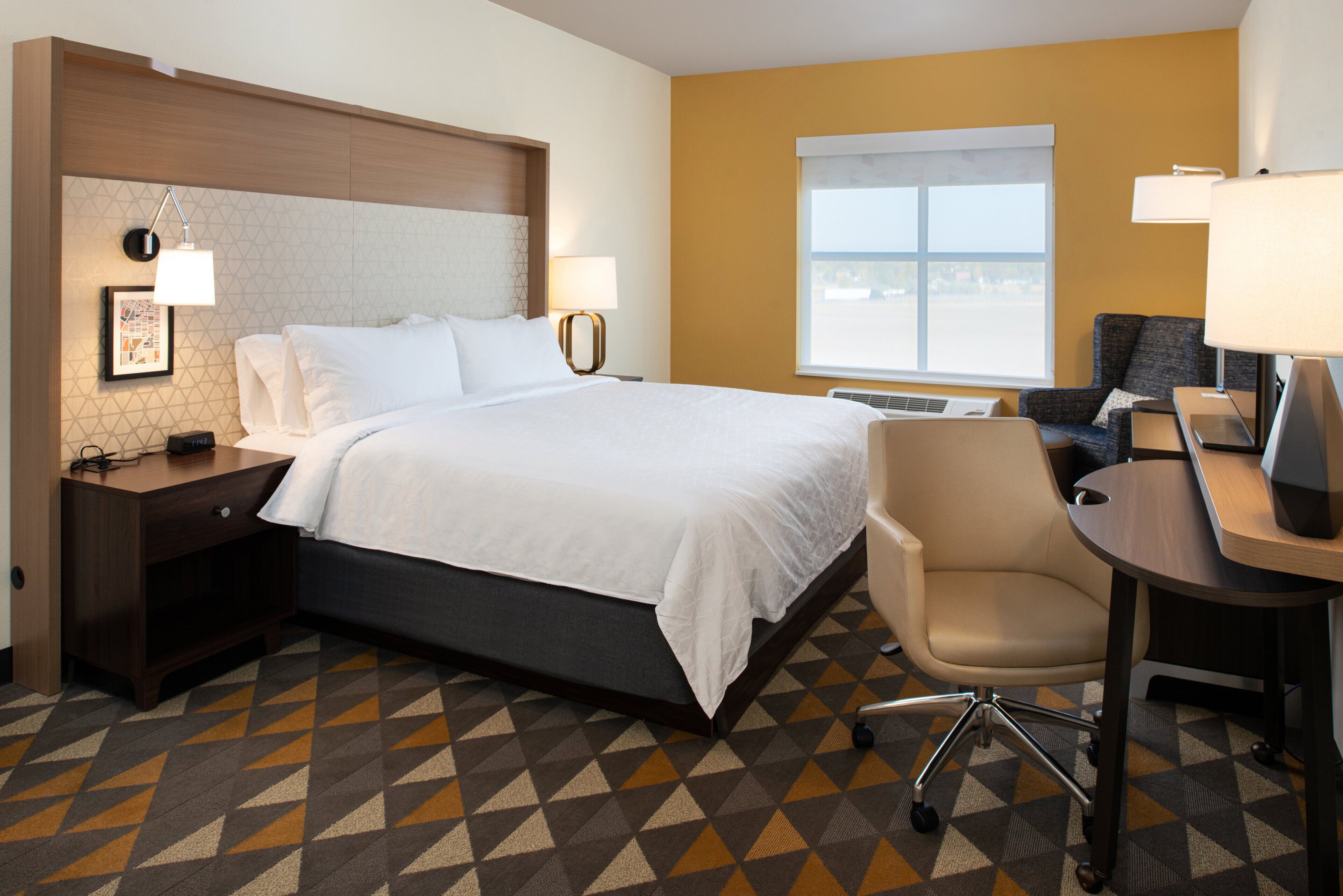 Holiday Inn & Suites Idaho Falls