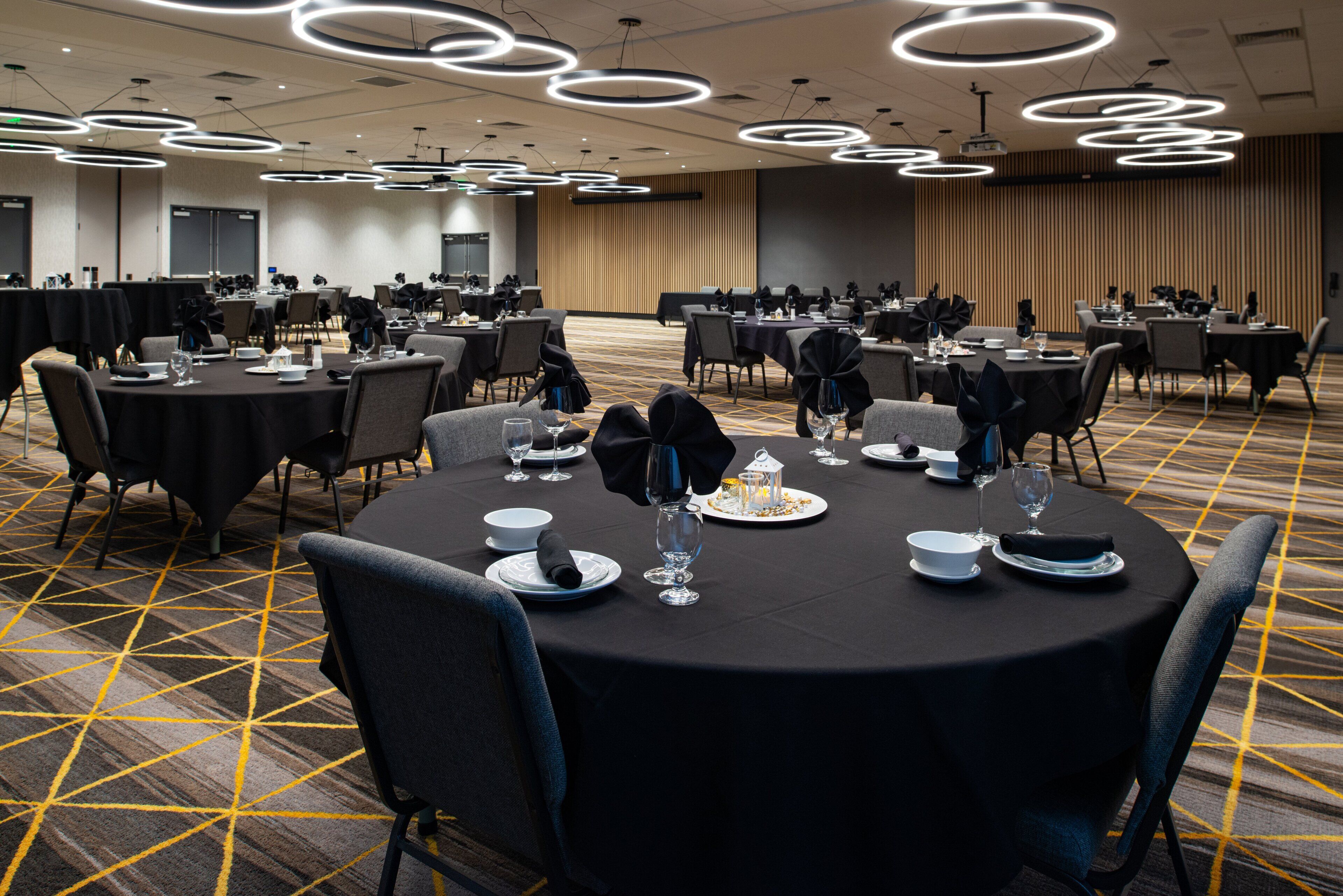 Holiday Inn & Suites Idaho Falls