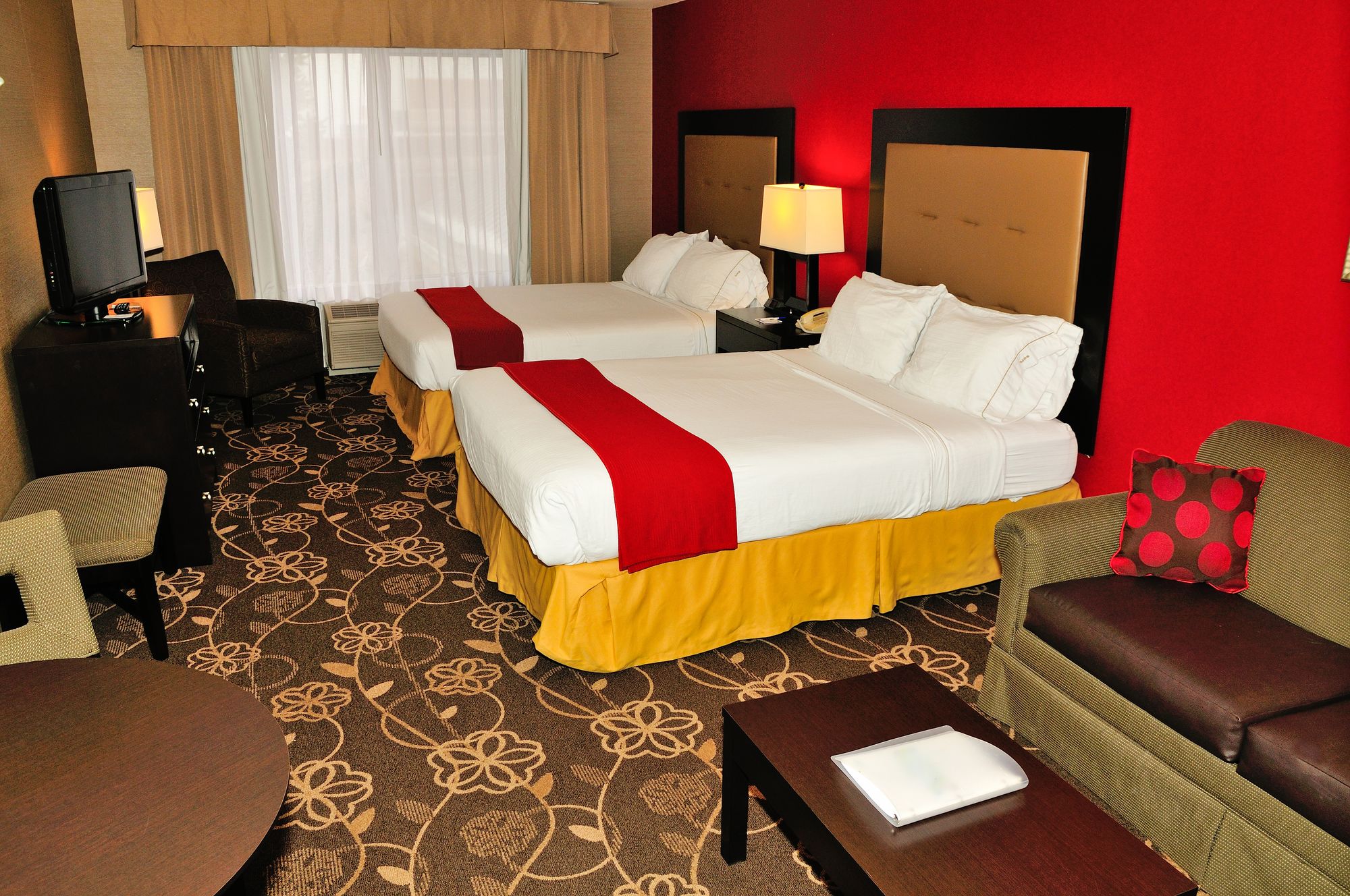 Holiday Inn Express & Suites Idaho Falls