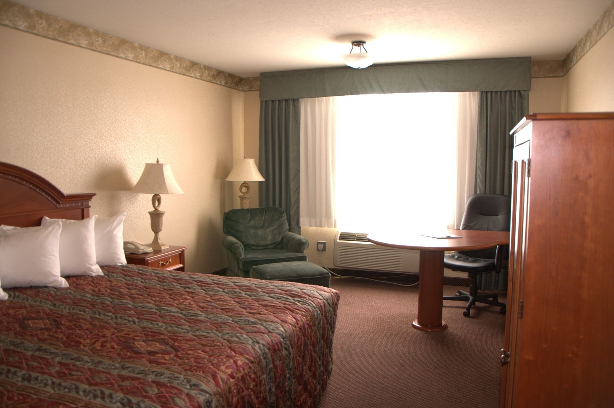 Clarion Inn