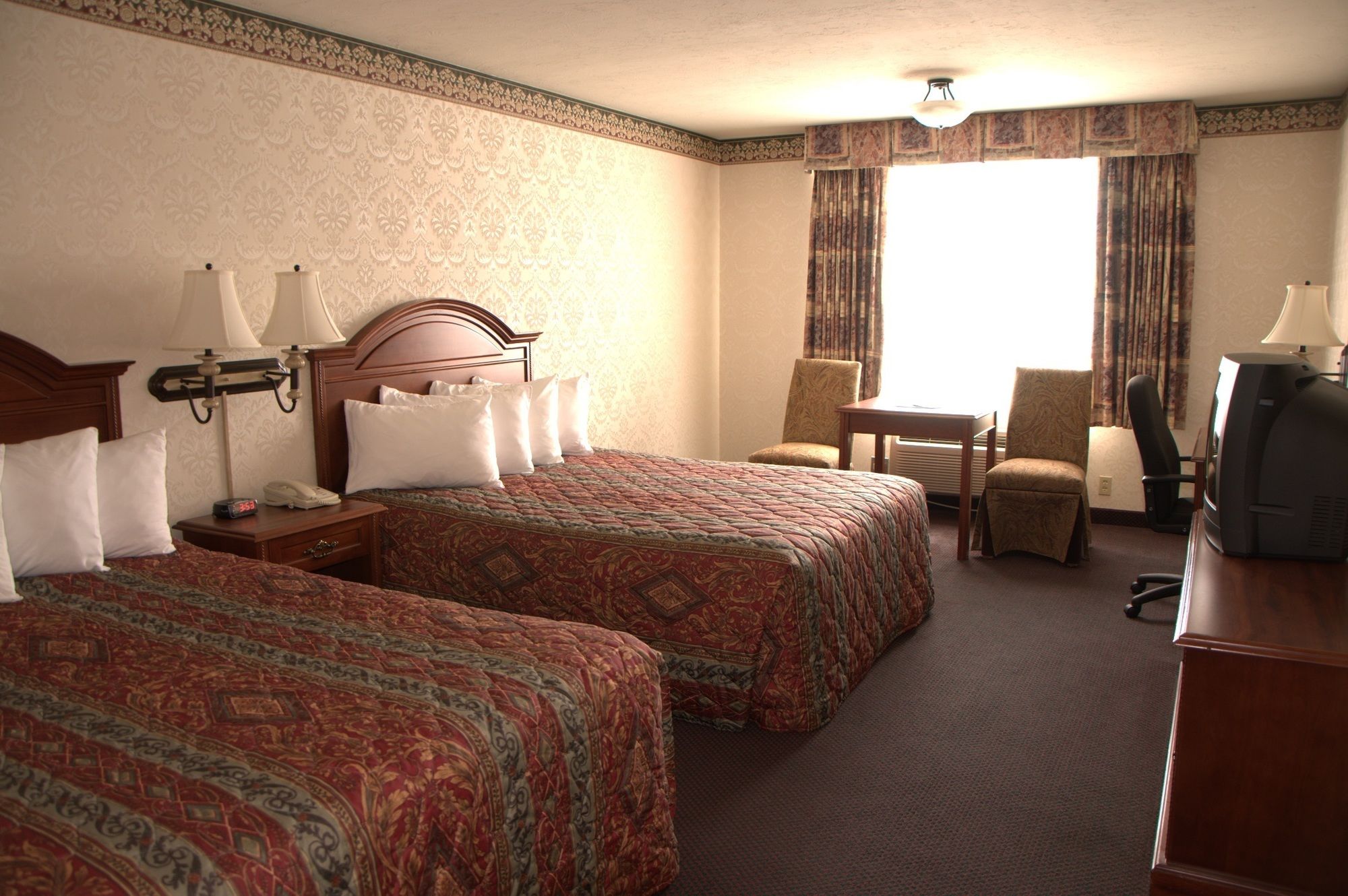 Clarion Inn