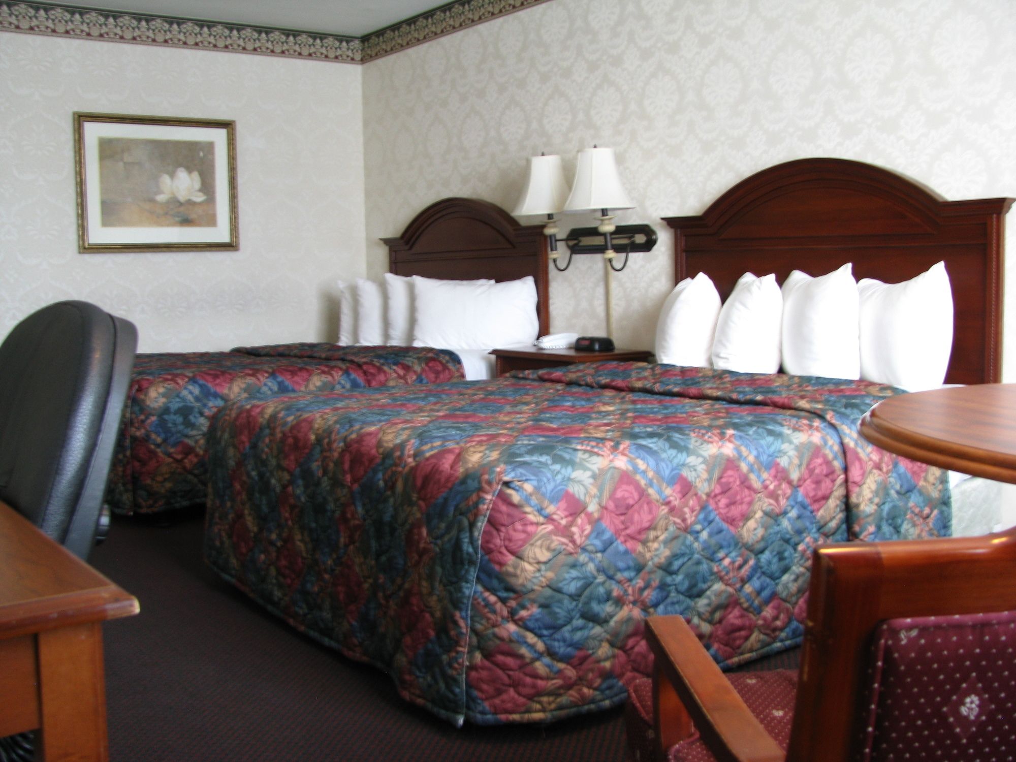 Clarion Inn