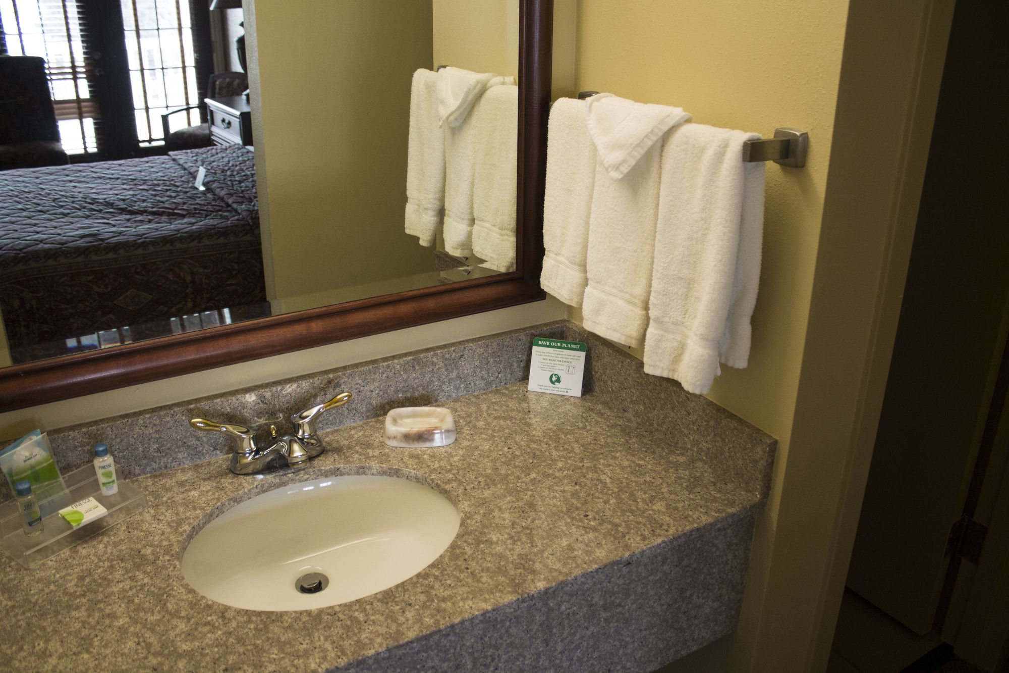Clarion Inn