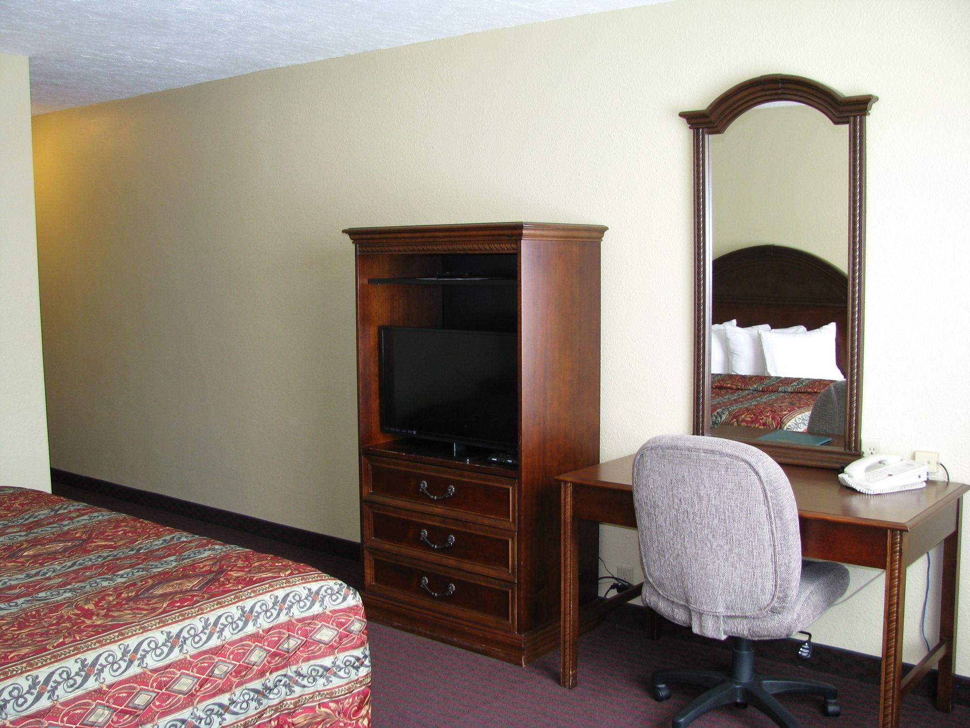Clarion Inn