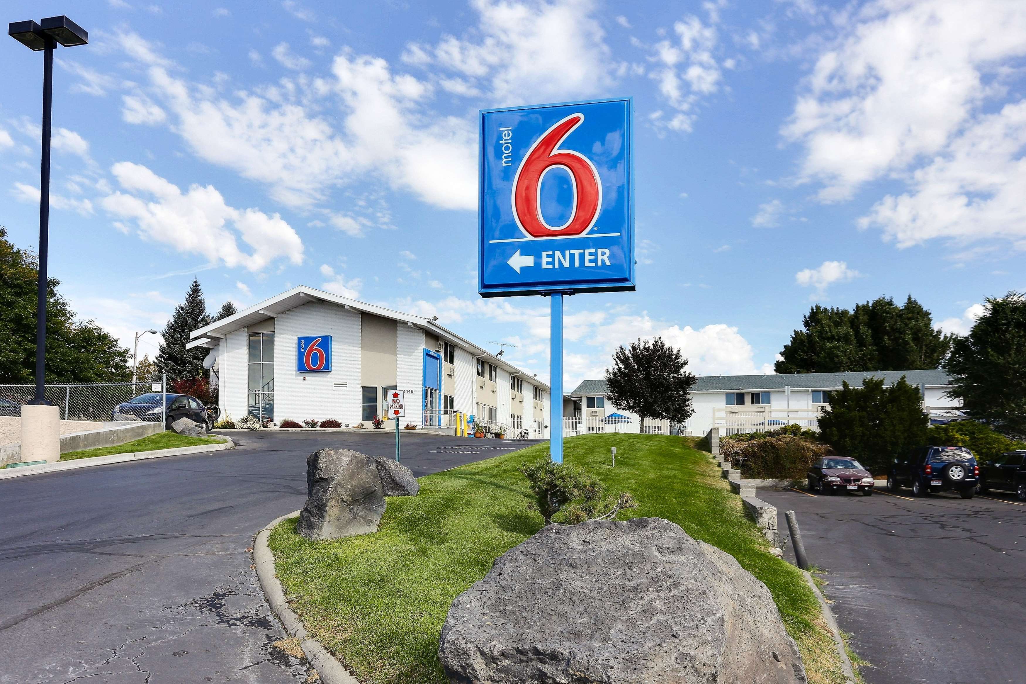 Econo Lodge