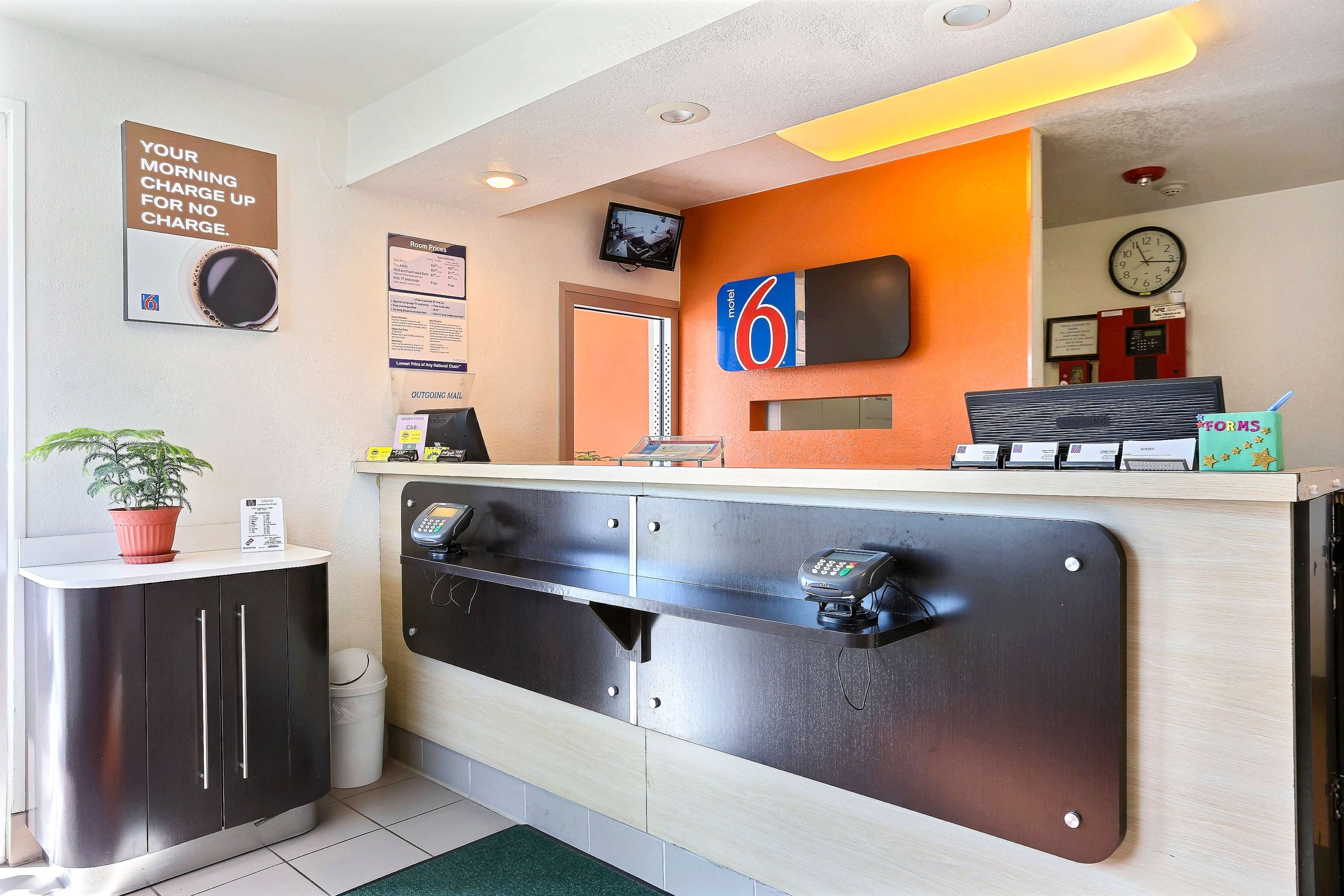 Econo Lodge
