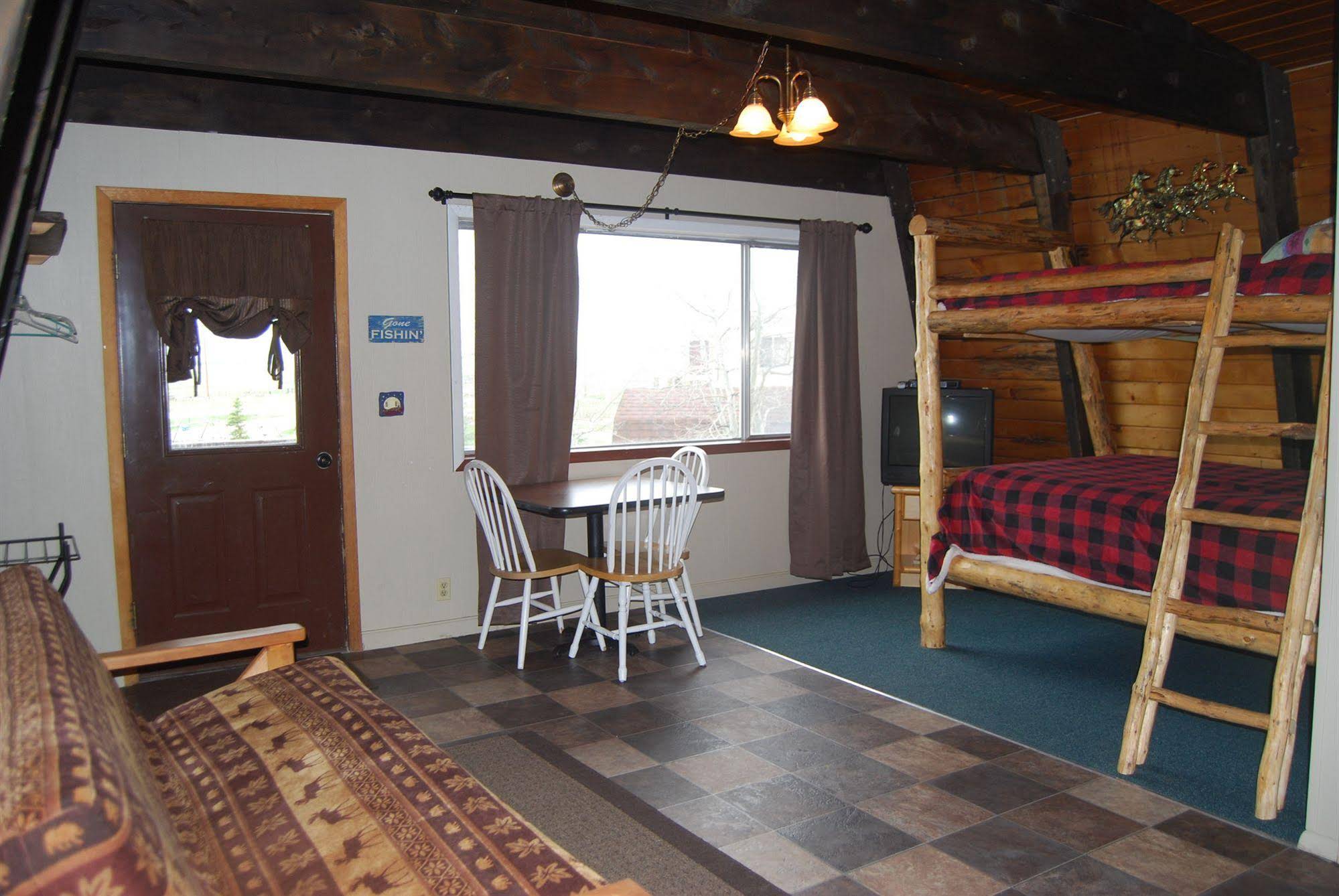 Drift Lodge & Fly Shop