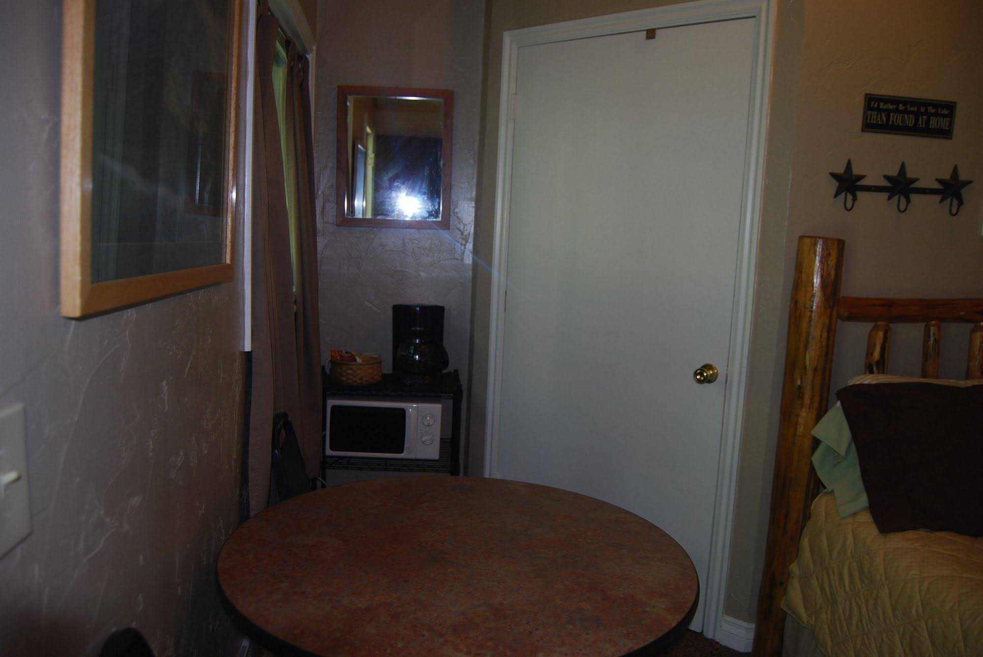 Drift Lodge & Fly Shop