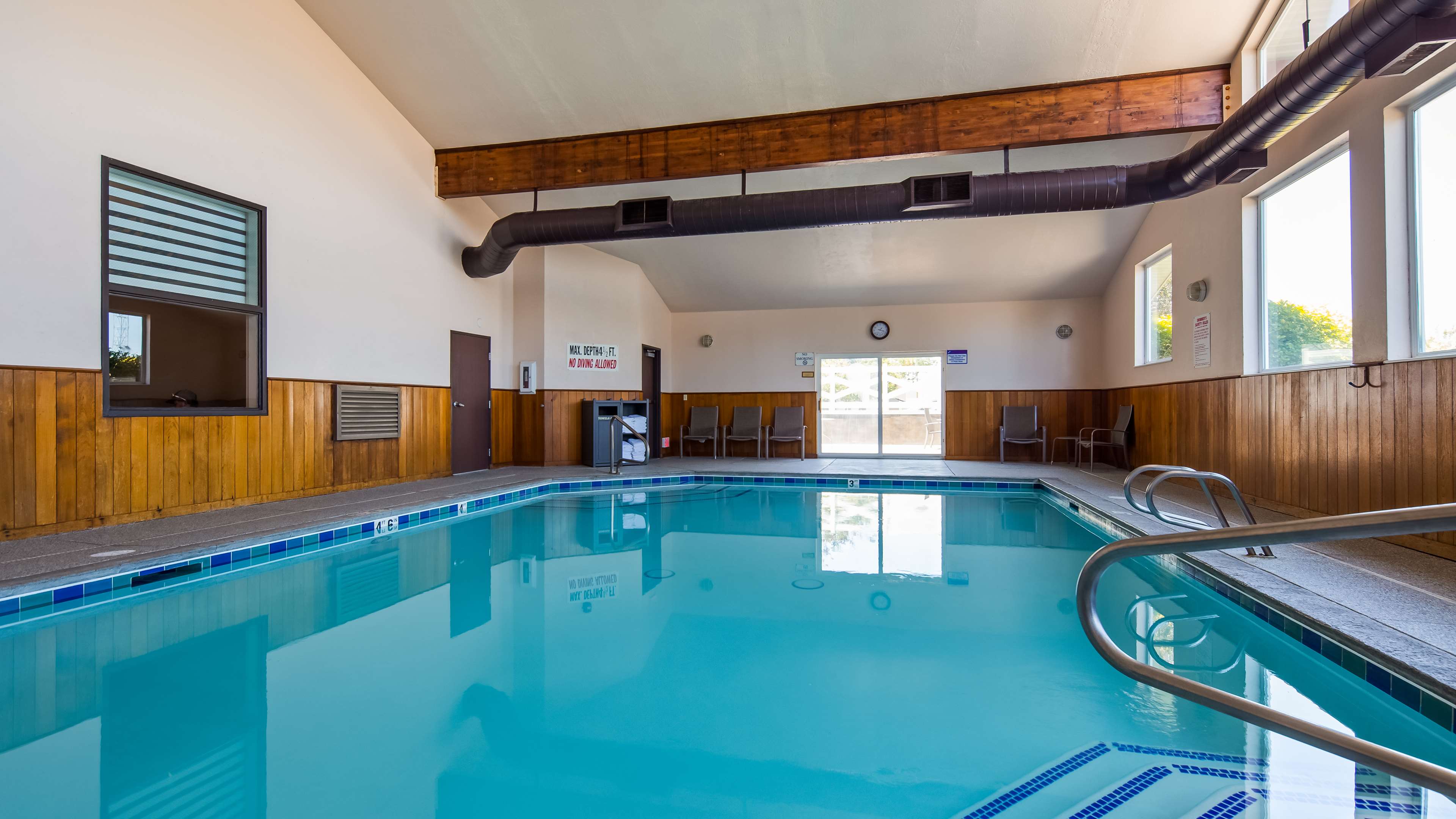 Best Western Sawtooth Inn & Suites