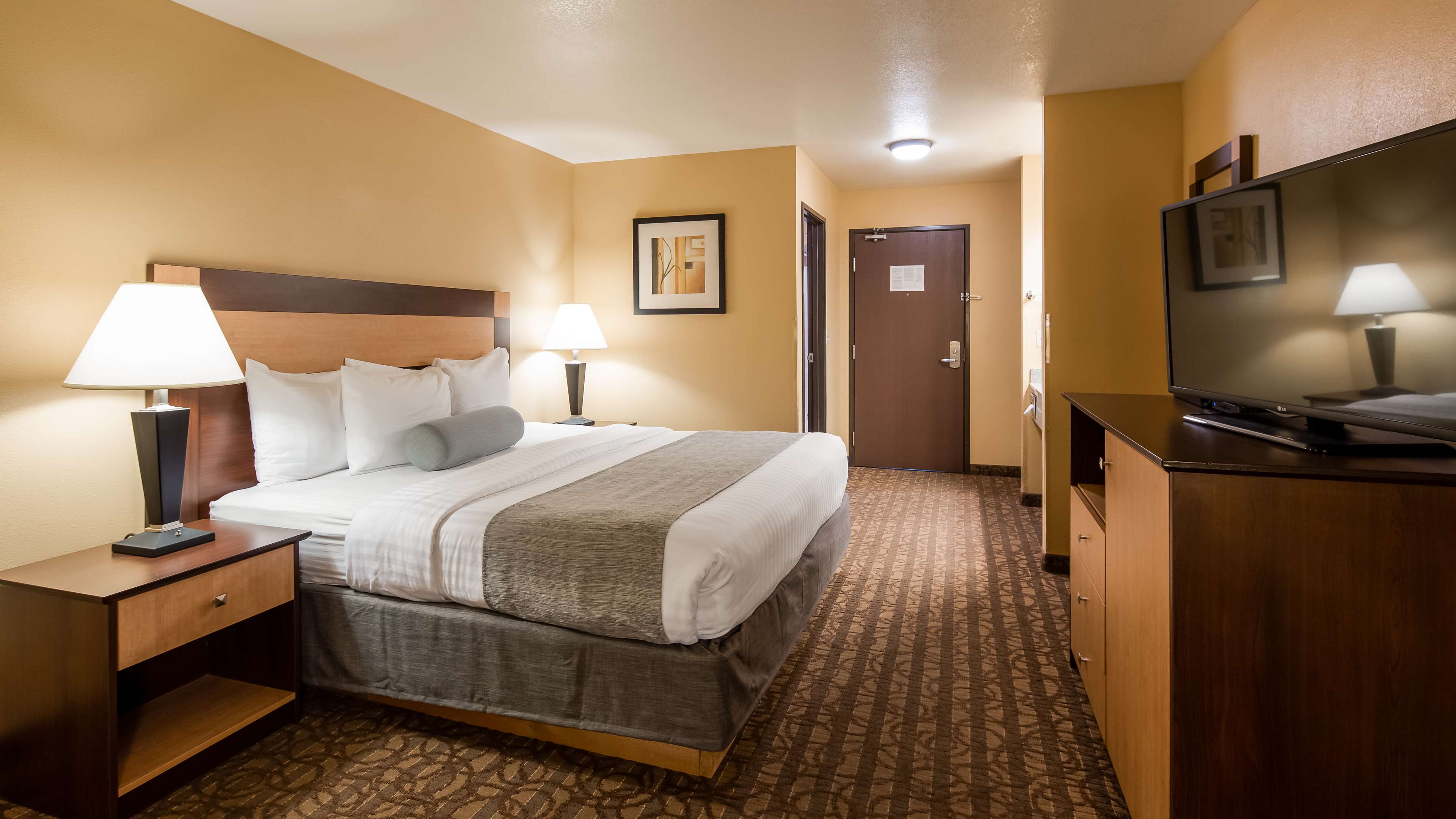 Best Western Sawtooth Inn & Suites