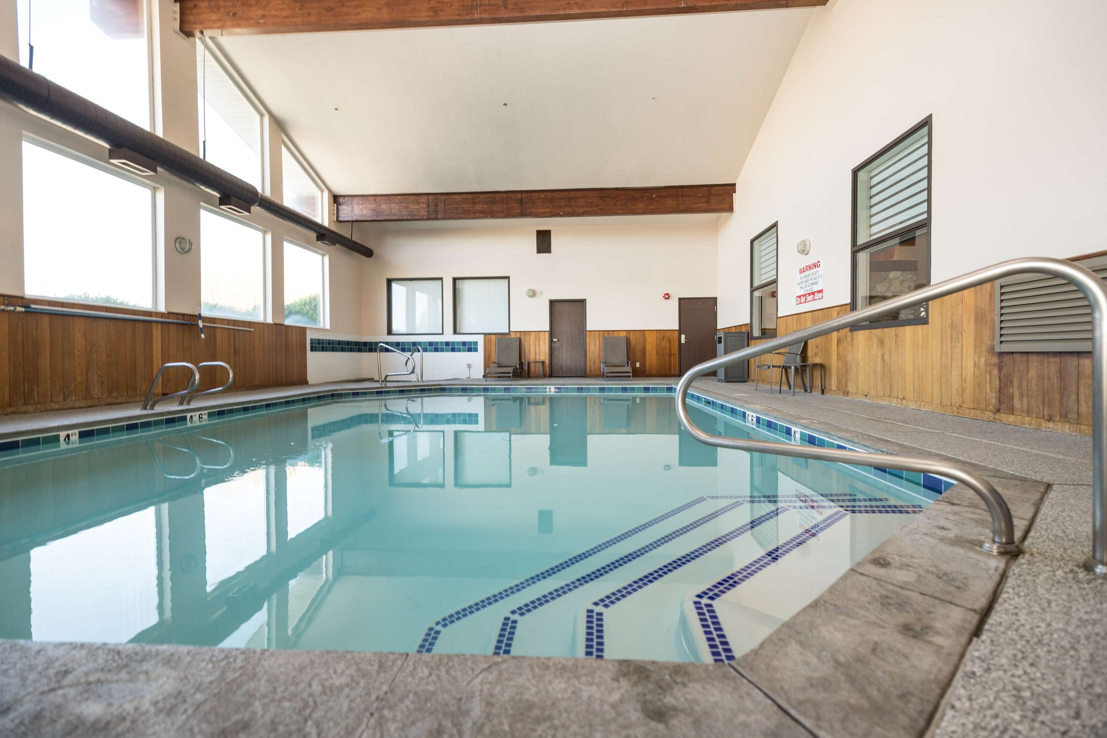 Best Western Sawtooth Inn & Suites